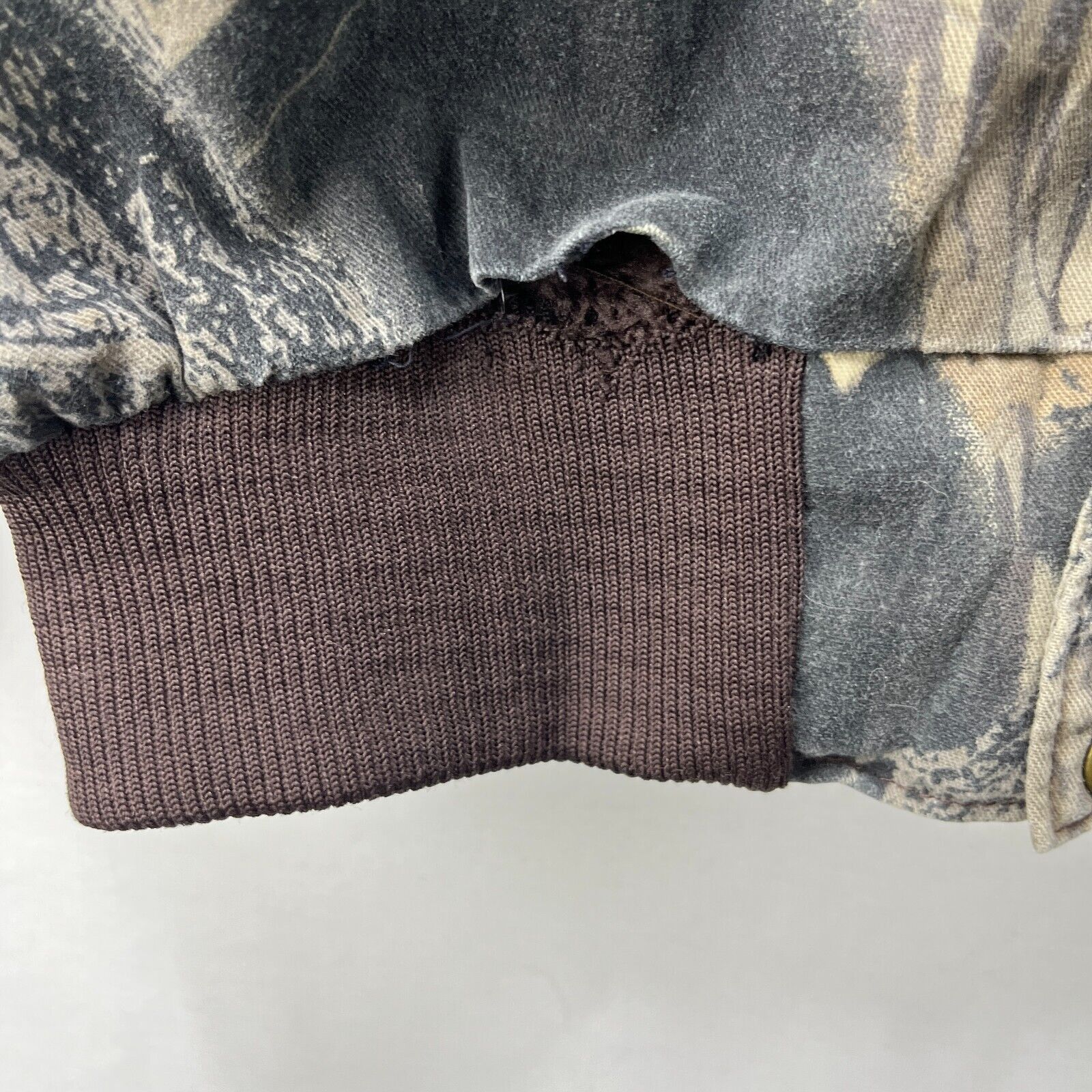 Vintage Vintage '90s Realtree Camo Mossy Oak Bomber Small Cabela's Size US S / EU 44-46 / 1 - 5 Thumbnail