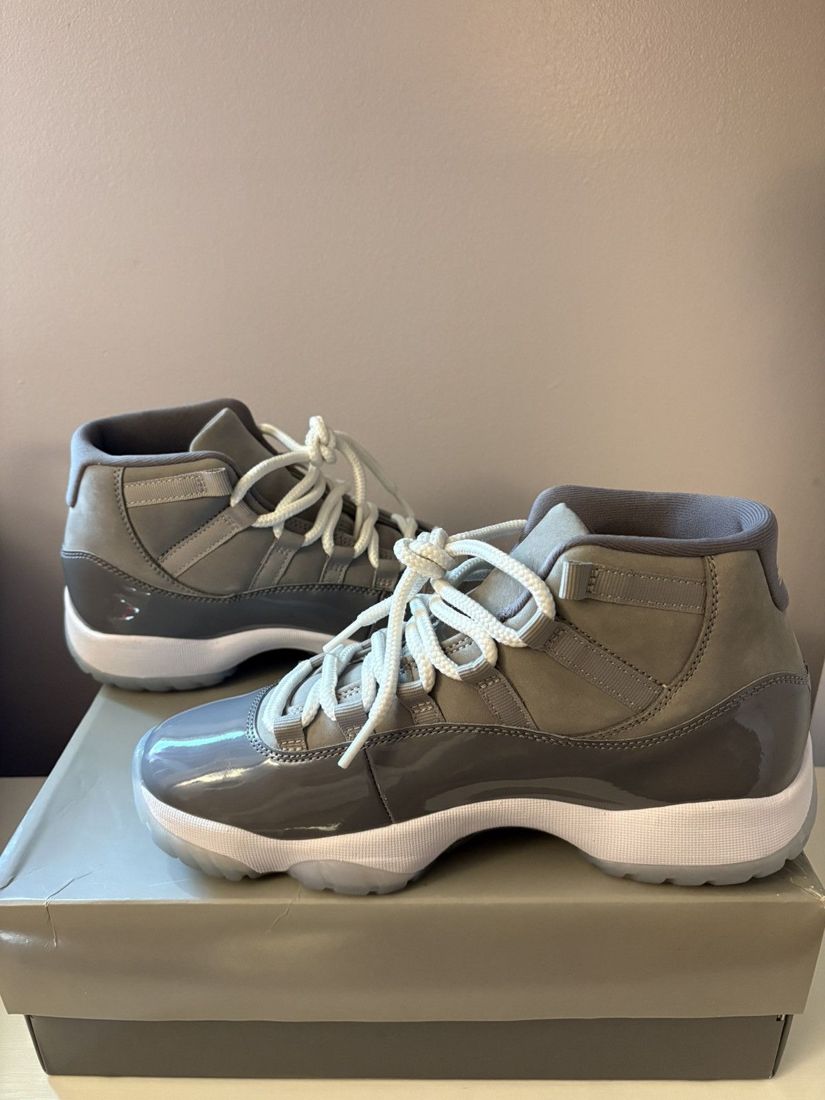 Jordan Brand Jordan "Cool Grey" 11s Size US 8.5 / EU 41-42 - 6 Thumbnail