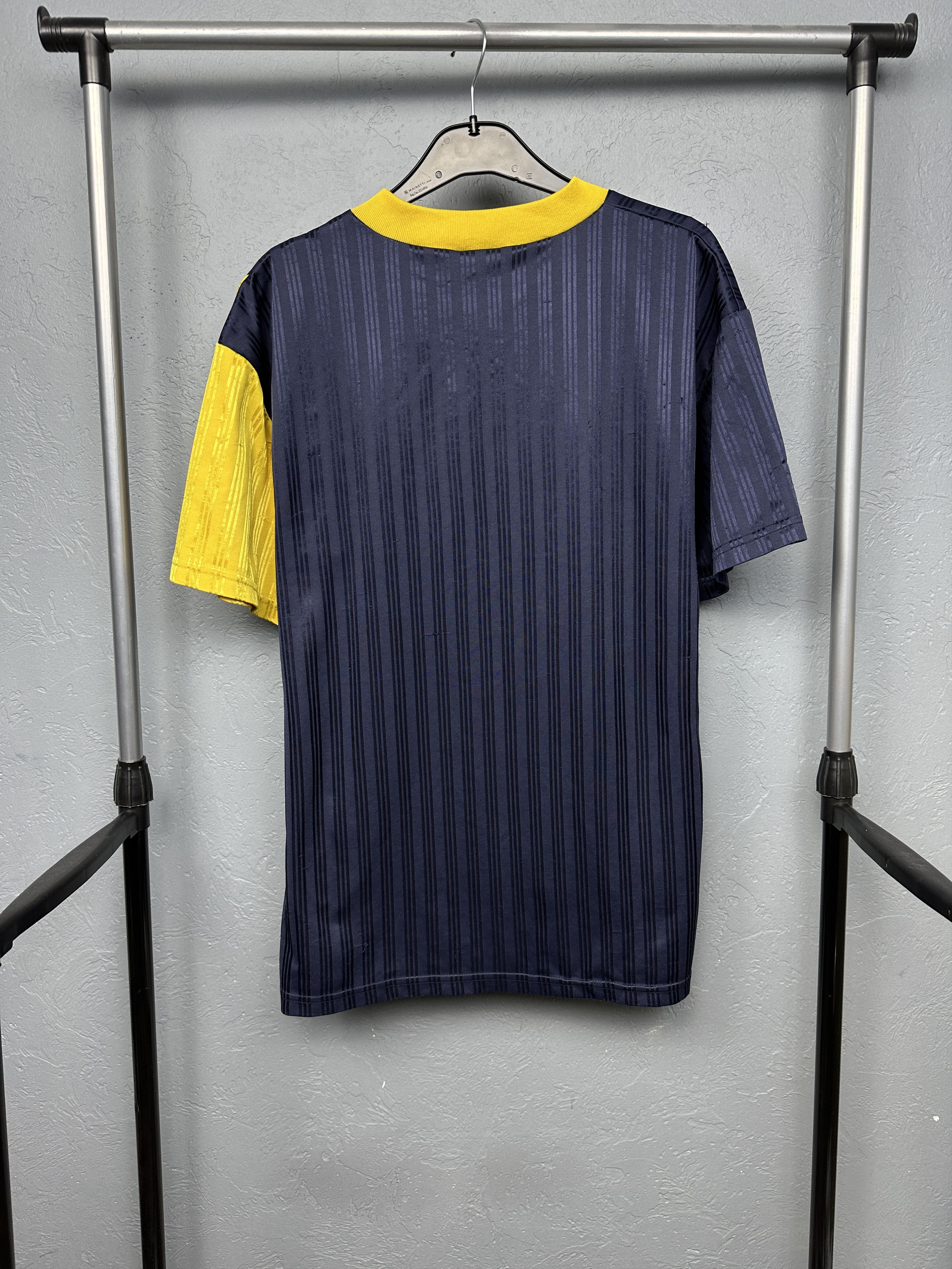 Adidas Adidas 90s Vintage Mens Jersey T-Shirt Size US XL / EU 56 / 4 - 8 Thumbnail