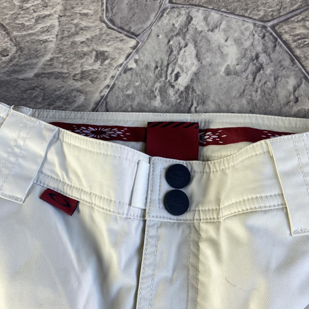 Oakley Vintage Oakley Ski Pants Software 00s Snowboards Gorpcore Size US 34 / EU 50 - 8 Thumbnail