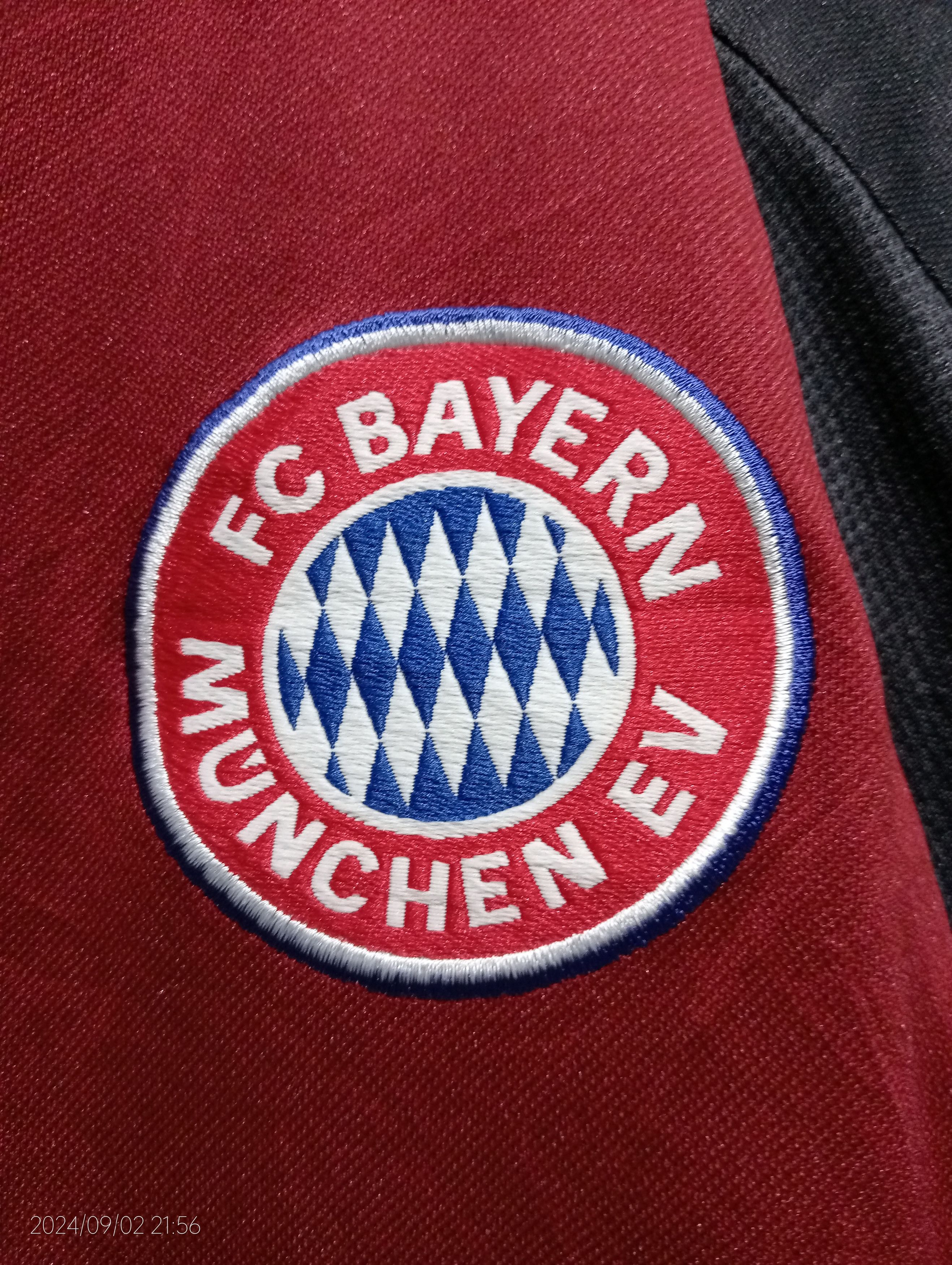 Adidas Vintage 2001/02 Adidas Bayern Munich Home Jersey Very Rare Size US XL / EU 56 / 4 - 8 Thumbnail