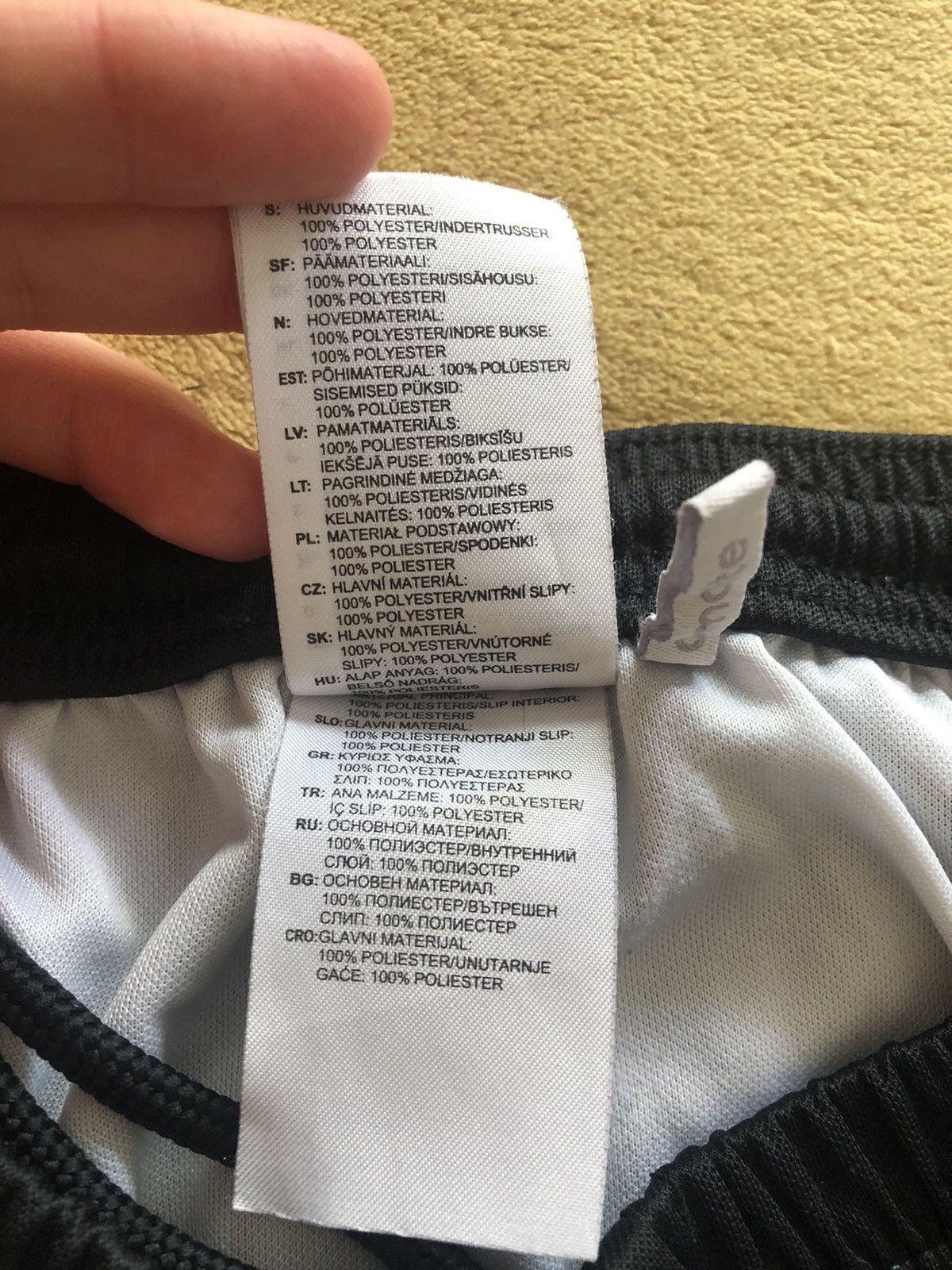 Adidas ADIDAS CLASSIC CLIMALITE SPORT RUNNING SHORTS Size US 28 / EU 44 - 7 Thumbnail
