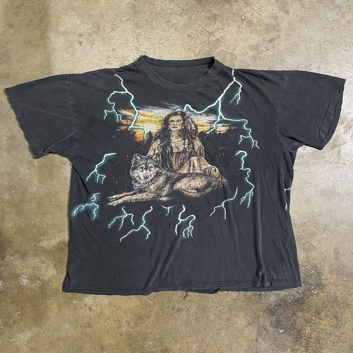 image of Archival Clothing x Vintage 90's American Thunder Native American Wolf T-Shirt 4G in Black (Size XL