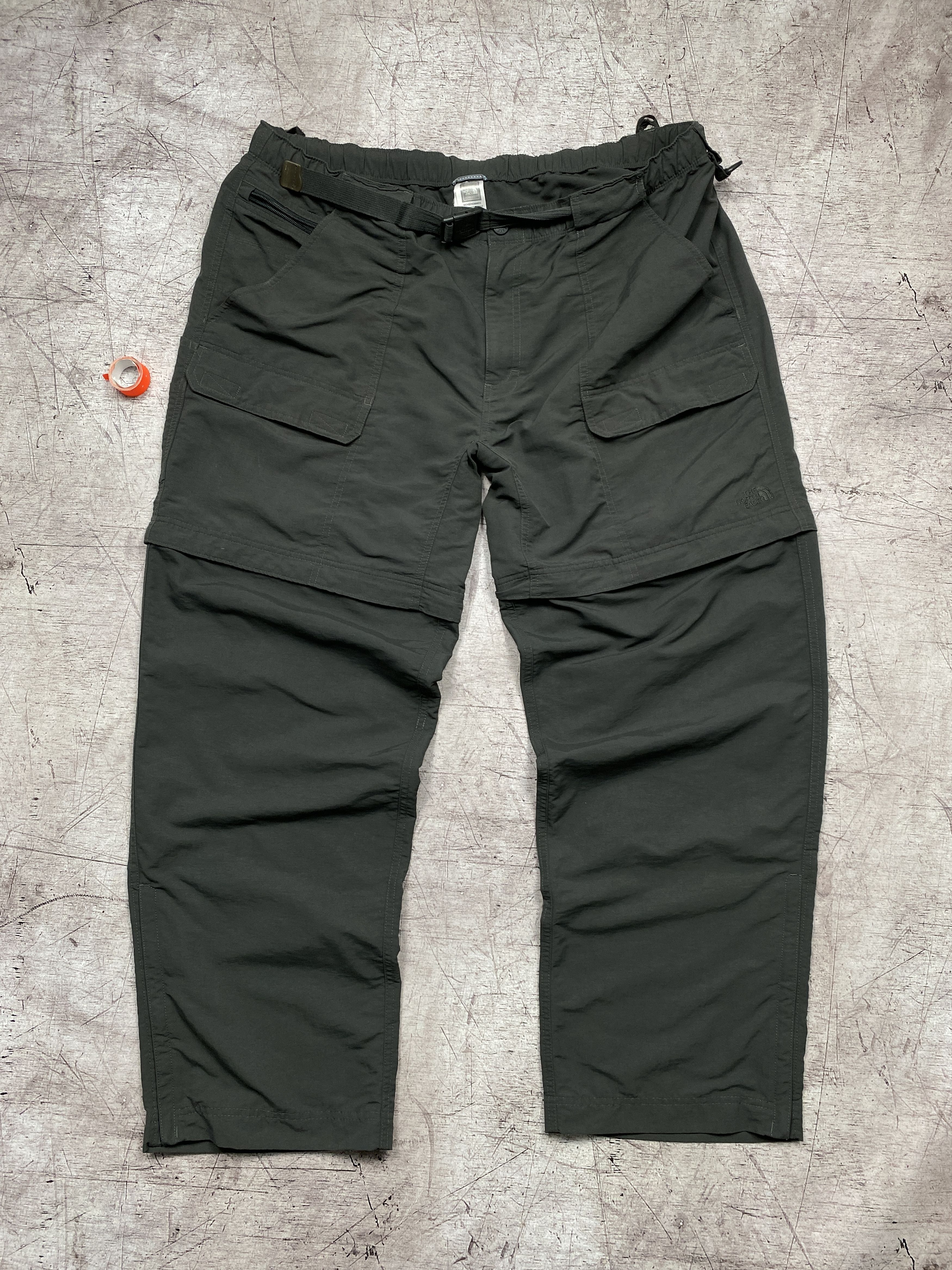 The North Face Vintage Mens Outdoor Cargo Pants Y2K Shorts