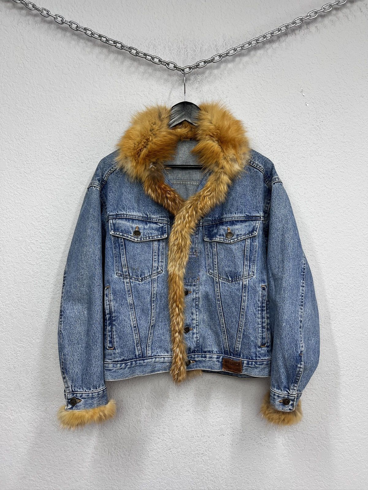If Six Was Nine If six was nine trucker jacket real fur cropped hype y2k Size US M / EU 48-50 / 2 - 1 Thumbnail