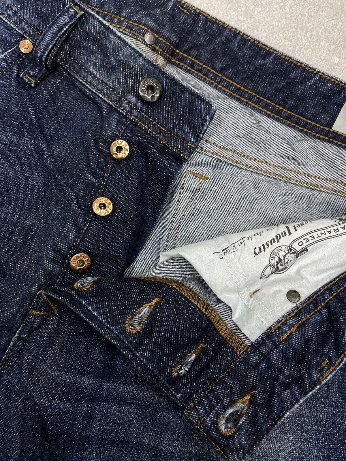 Diesel Mens Diesel Larkee Denim Jeans Blue Y2K Size US 33 - 10 Thumbnail