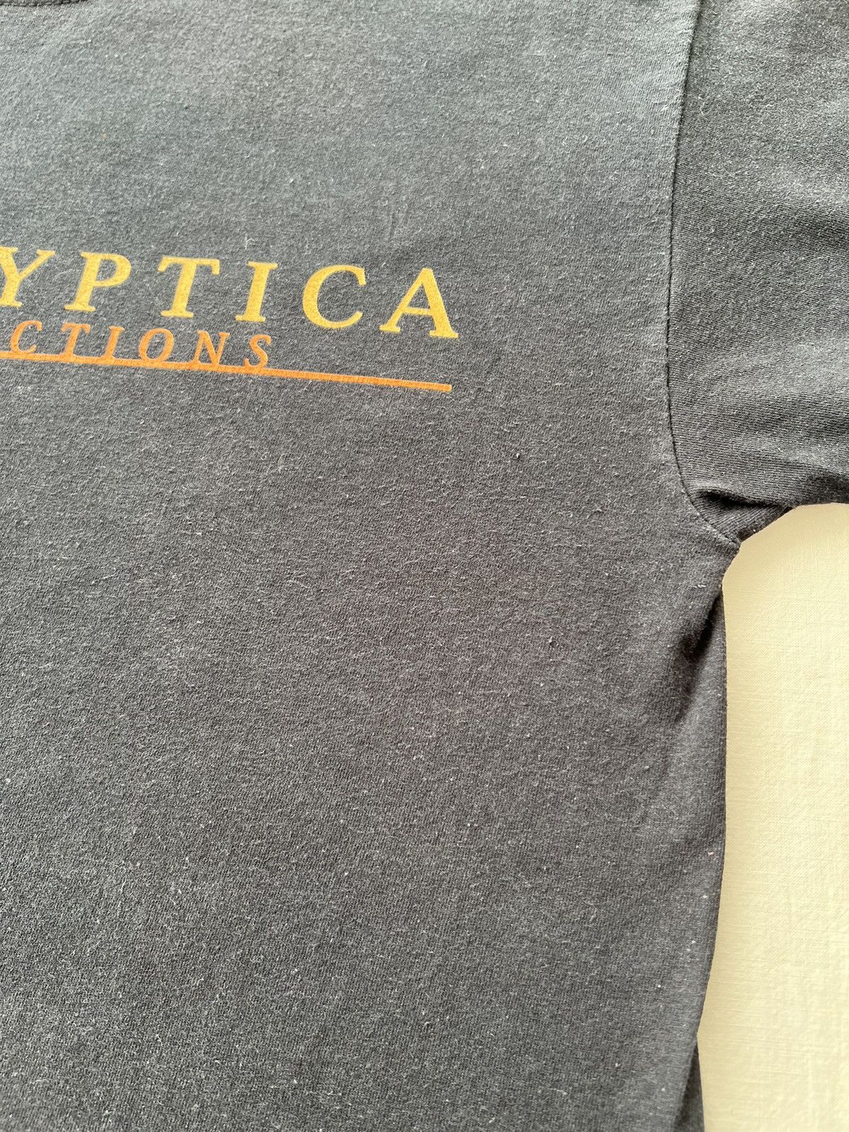 Band Tees Vintage 2000s Apocalyptica Reflections Black T-shirt Size US M / EU 48-50 / 2 - 8 Thumbnail