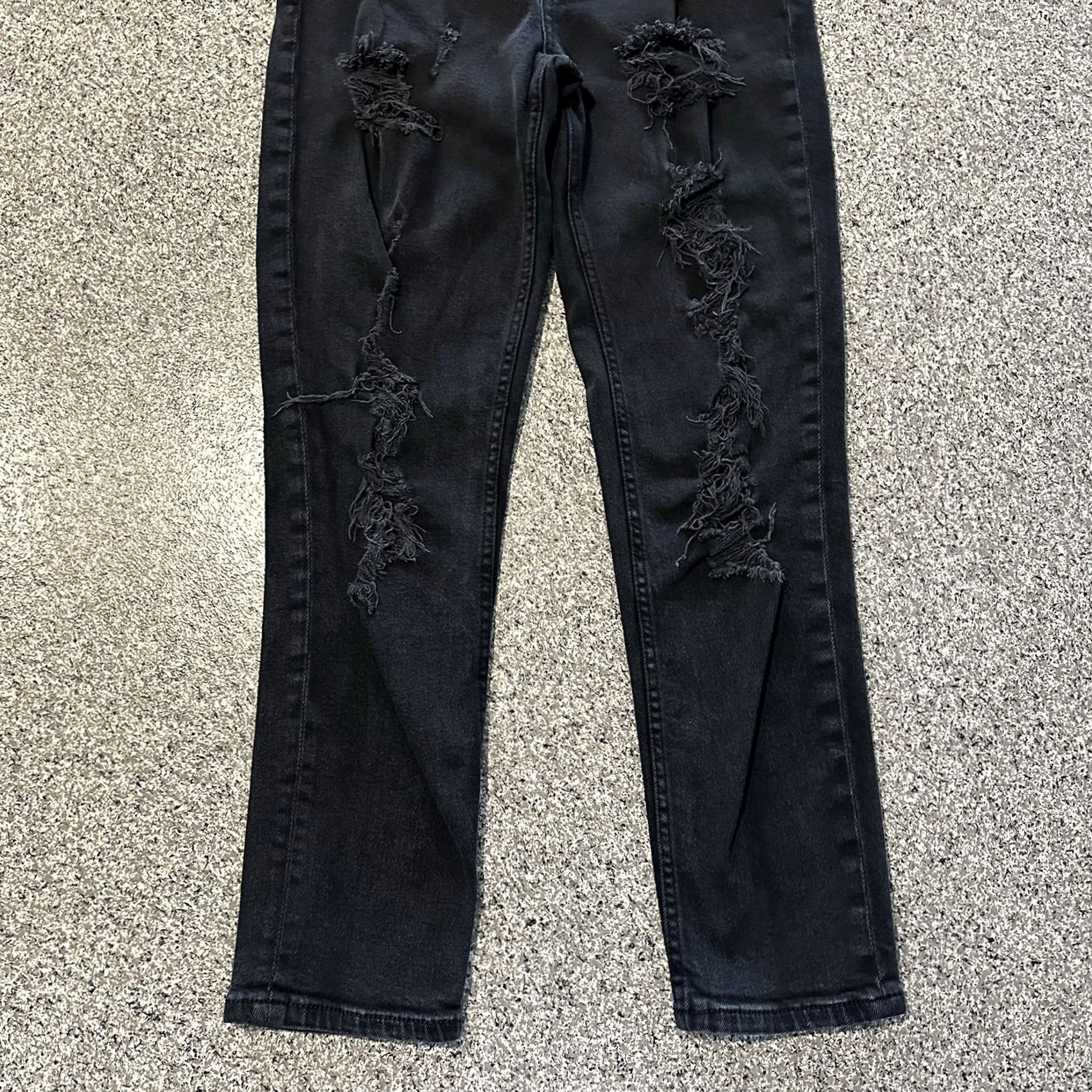 Vintage Aérópostale Jeans Women's 4 R 26x27 High Rise Mom Distressed Relaxed Black Jeans Size 26" / US 2 / IT 38 - 3 Thumbnail