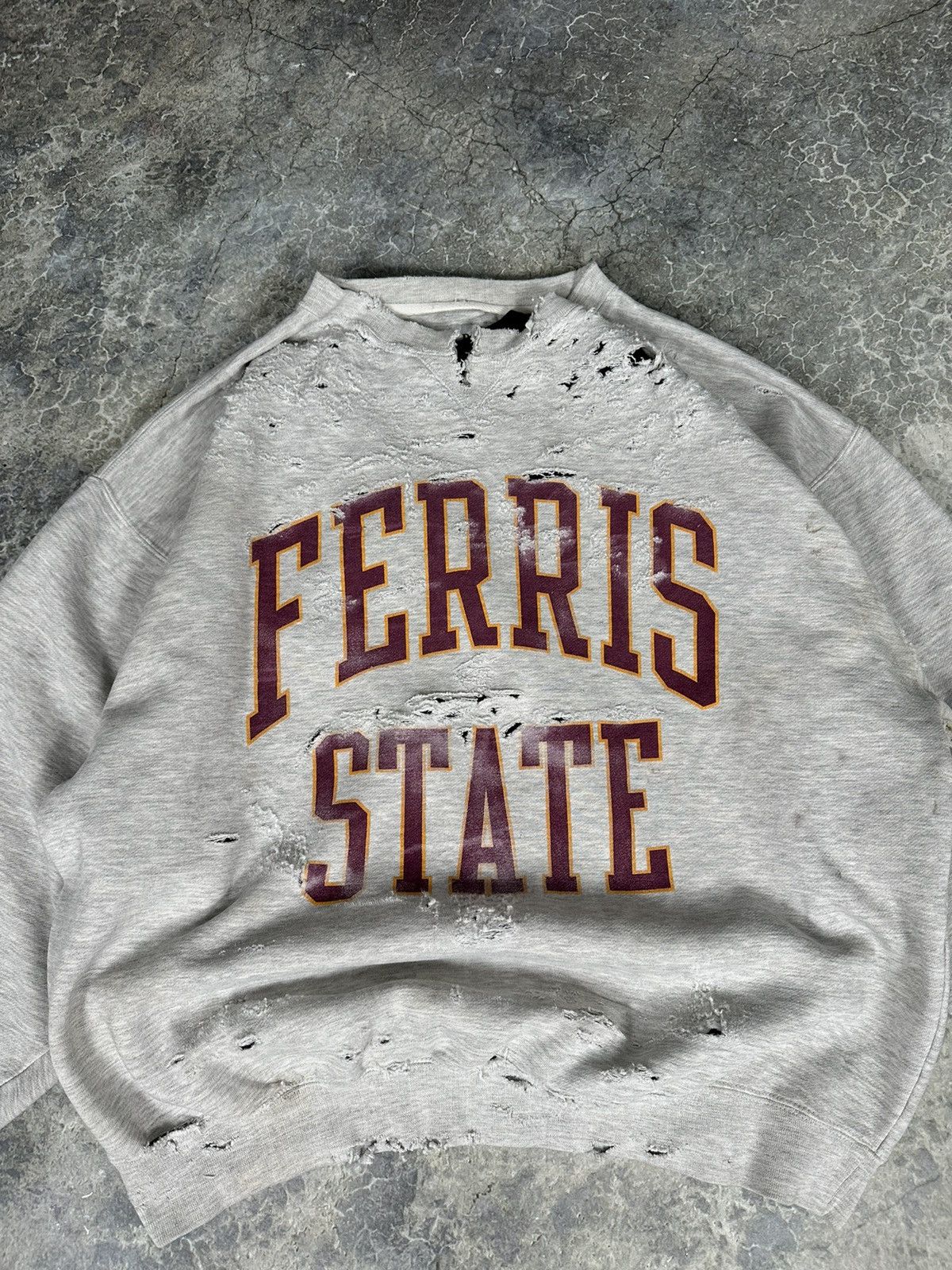 Vintage Perfect Thrashed Ferris State Crewneck Size US XL / EU 56 / 4 - 4 Thumbnail