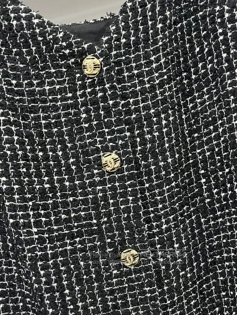 Chanel Chanel 21P black tweed strap dress Size XS / US 0-2 / IT 36-38 - 2 Thumbnail