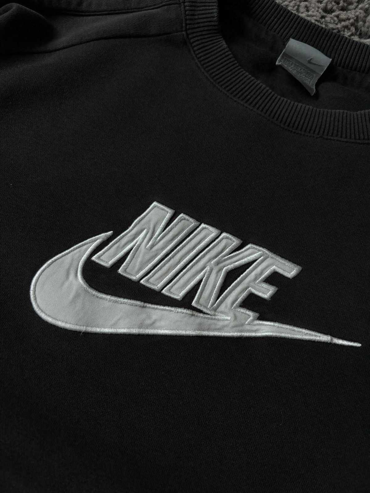 Nike × Vintage Nike Vintage Sweatshirt Crewneck sun faded Sweater Size US S / EU 44-46 / 1 - 5 Thumbnail