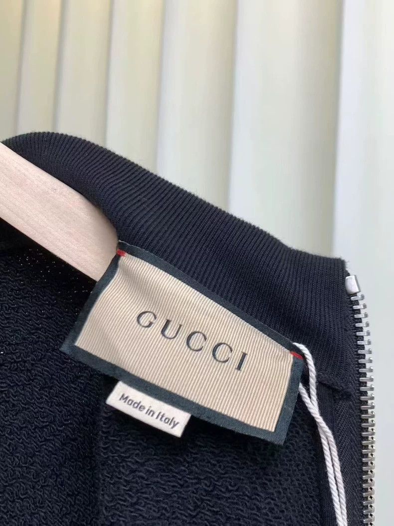 Gucci Gucci Large Logo On The Chest Double-Sided Two-Wear Long-Sl Size US M / EU 48-50 / 2 - 4 Thumbnail