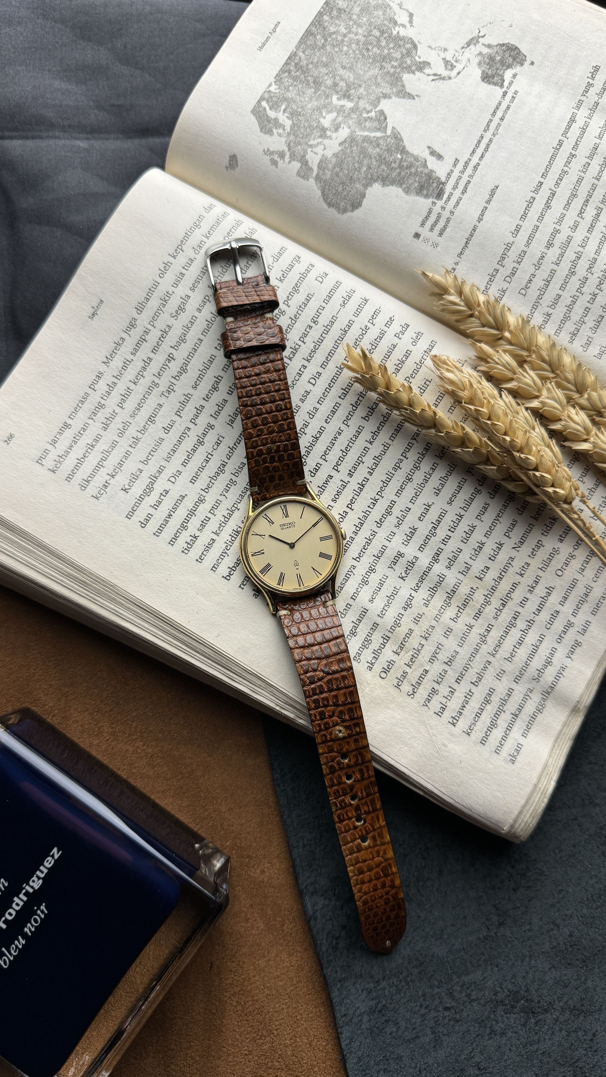 Seiko VIntage Seiko Chariot Roman Dial (aging Dial) Size ONE SIZE - 1 Thumbnail