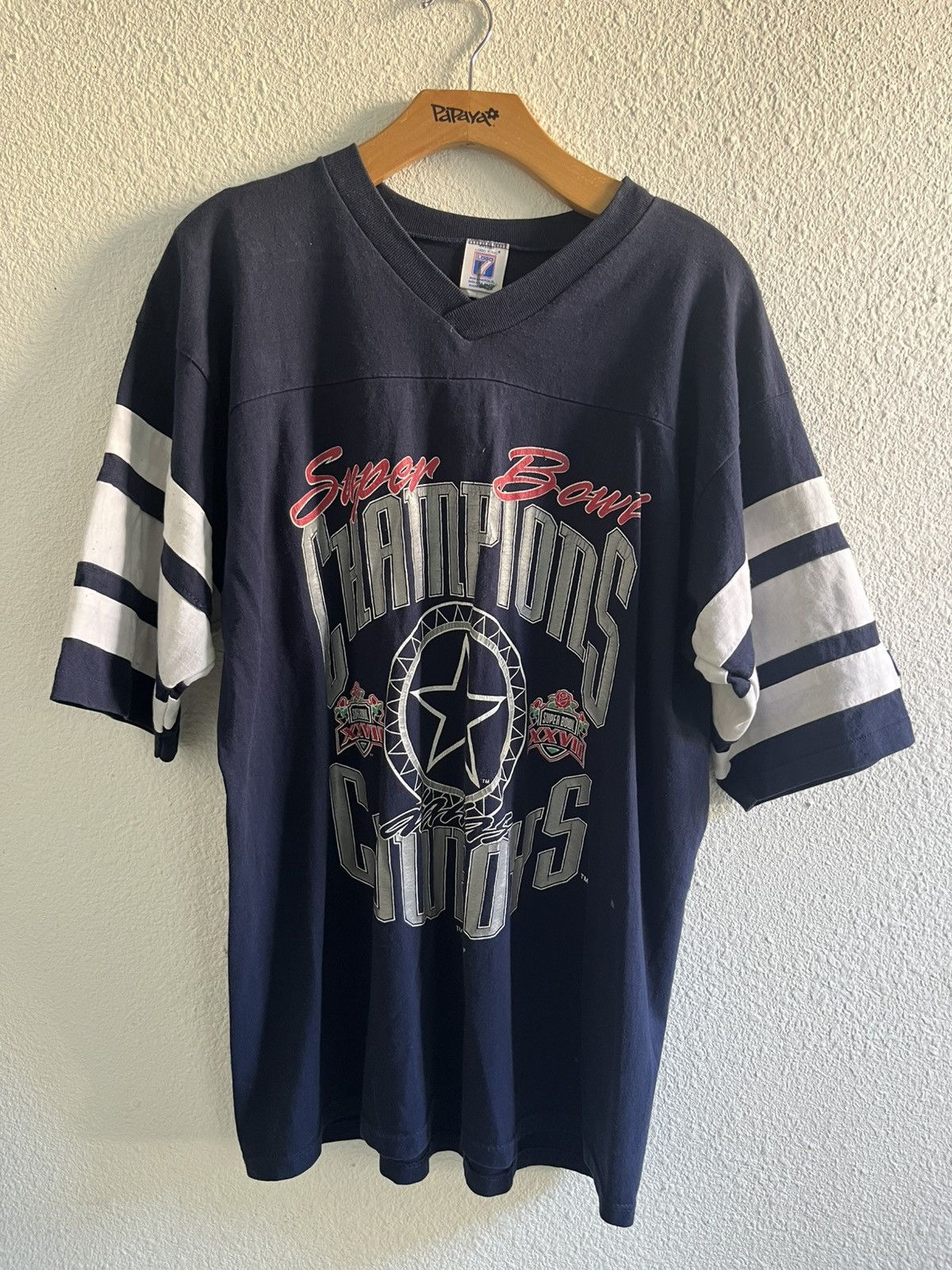 Logo 7 Vintage Logo 7 Dallas Cowboys Super Bowl 27 XXVII Vneck Size US L / EU 52-54 / 3 - 1 Thumbnail