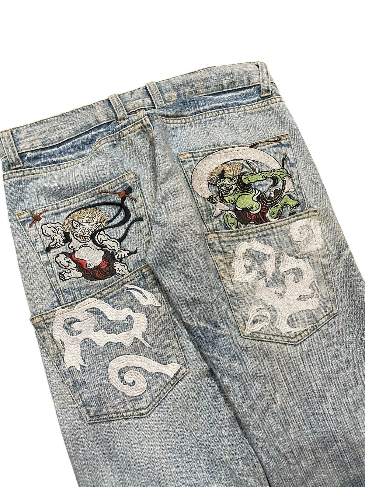 Karakuri Tamashii Raijin & Fujin Embroidered Sukajan Multipocket Jeans Size US 32 / EU 48 - 3 Thumbnail