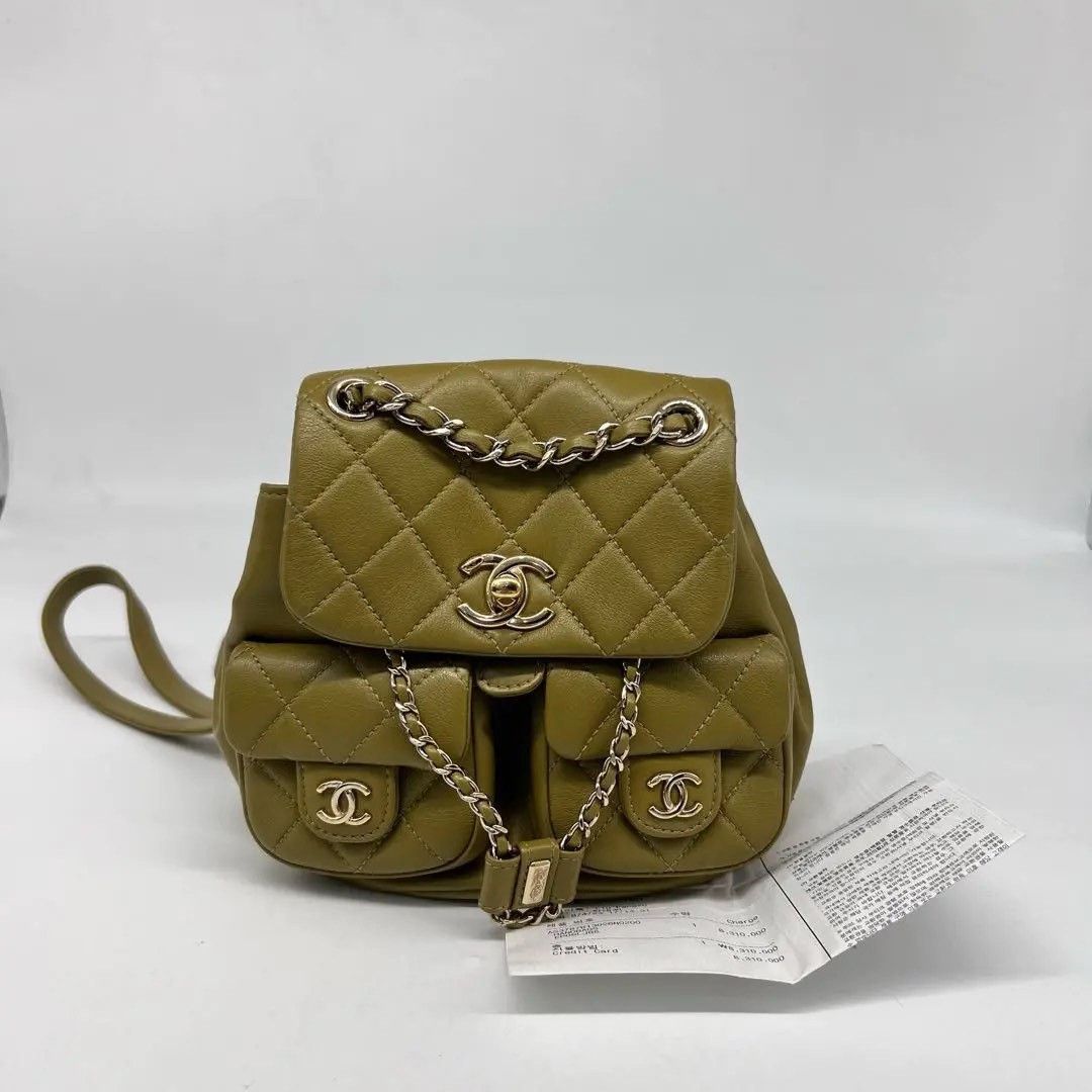 Chanel Pre-loved Bag Very good condition Size ONE SIZE - 1 Thumbnail