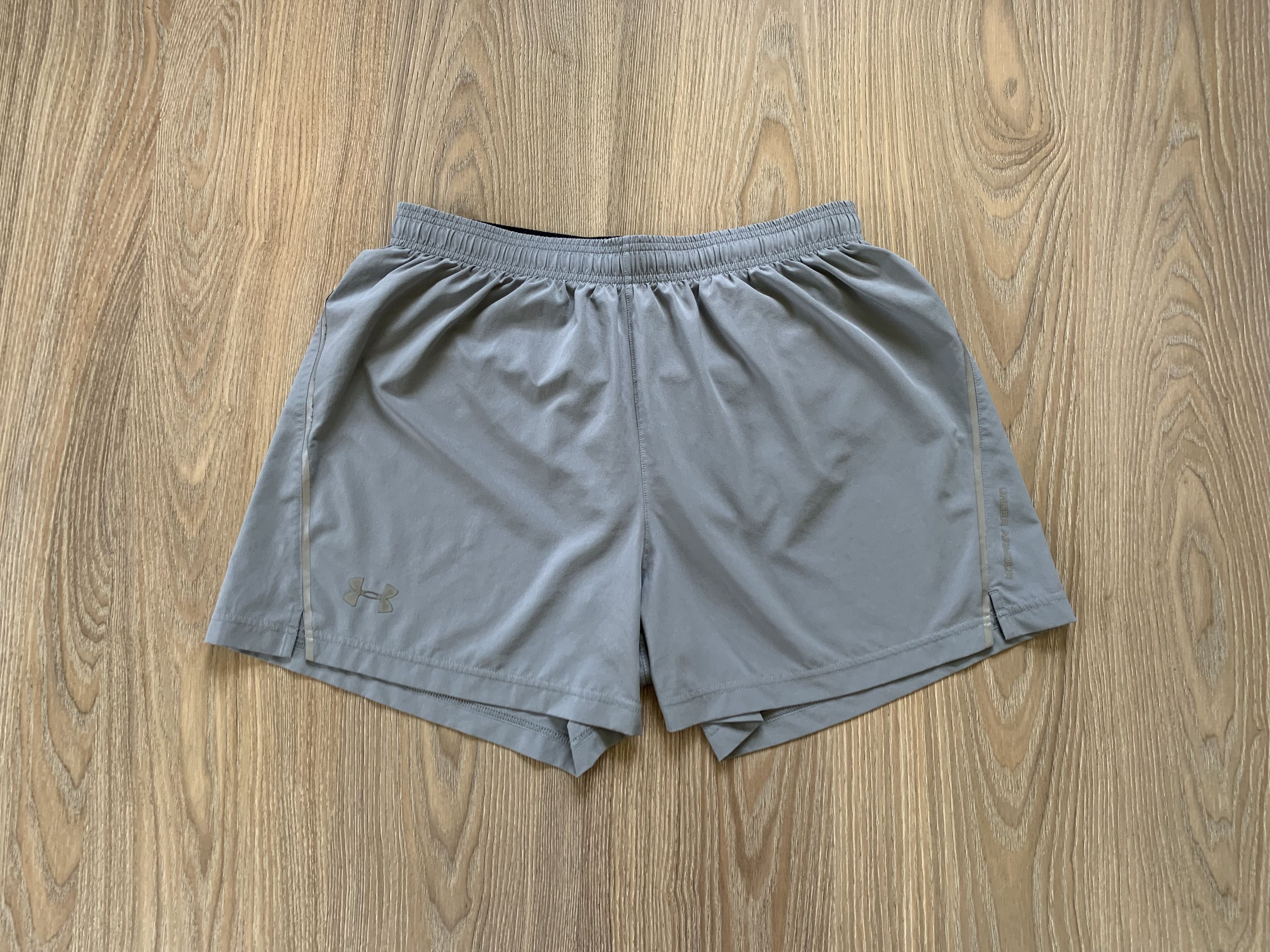 Under Armour Under Armour Gray Training Running Shorts Size US 31 - 8 Thumbnail
