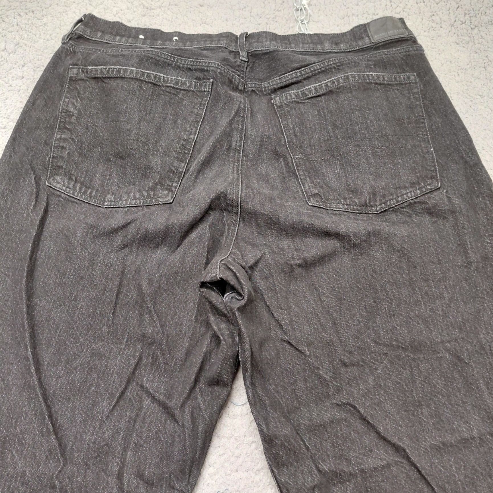 American Eagle Outfitters VINTAGE American Eagle Mom Jeans Women’s Size 20 Black Cotton Blend Stretch High Waist (Regular) Jeans Size 42" / US 20 - 3 Thumbnail