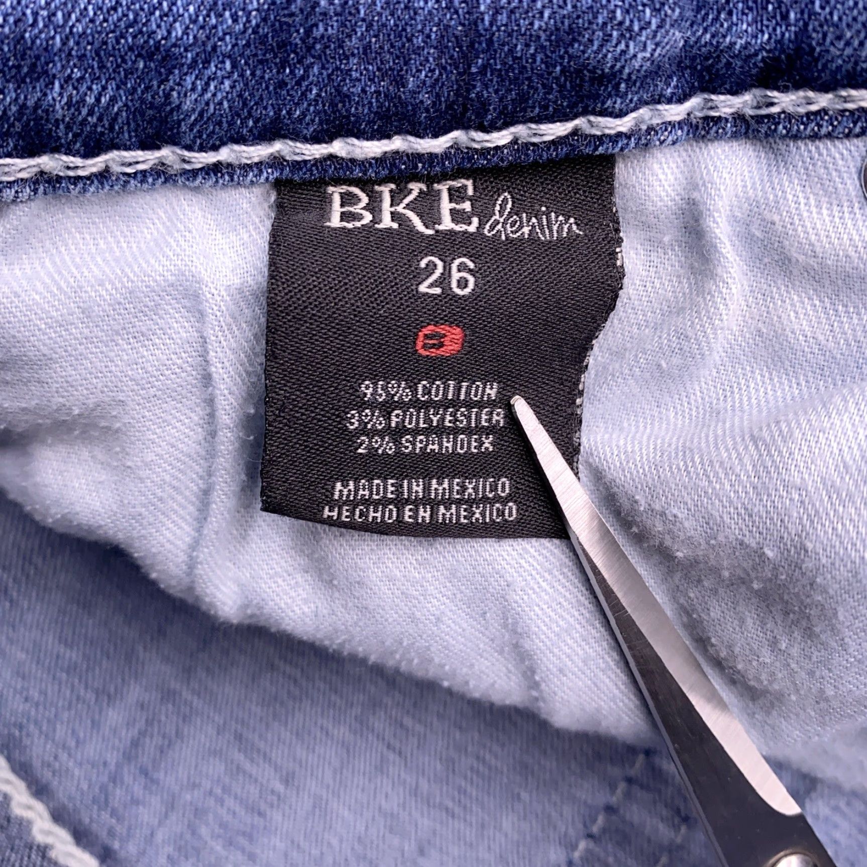 BKE BKE Sabrina Jeans Womens 26 Regular Low Rise Denim Blue 5-Pocket Stretch Modern Comfort Vintage No N/A Size 26" / US 2 / IT 38 - 6 Thumbnail