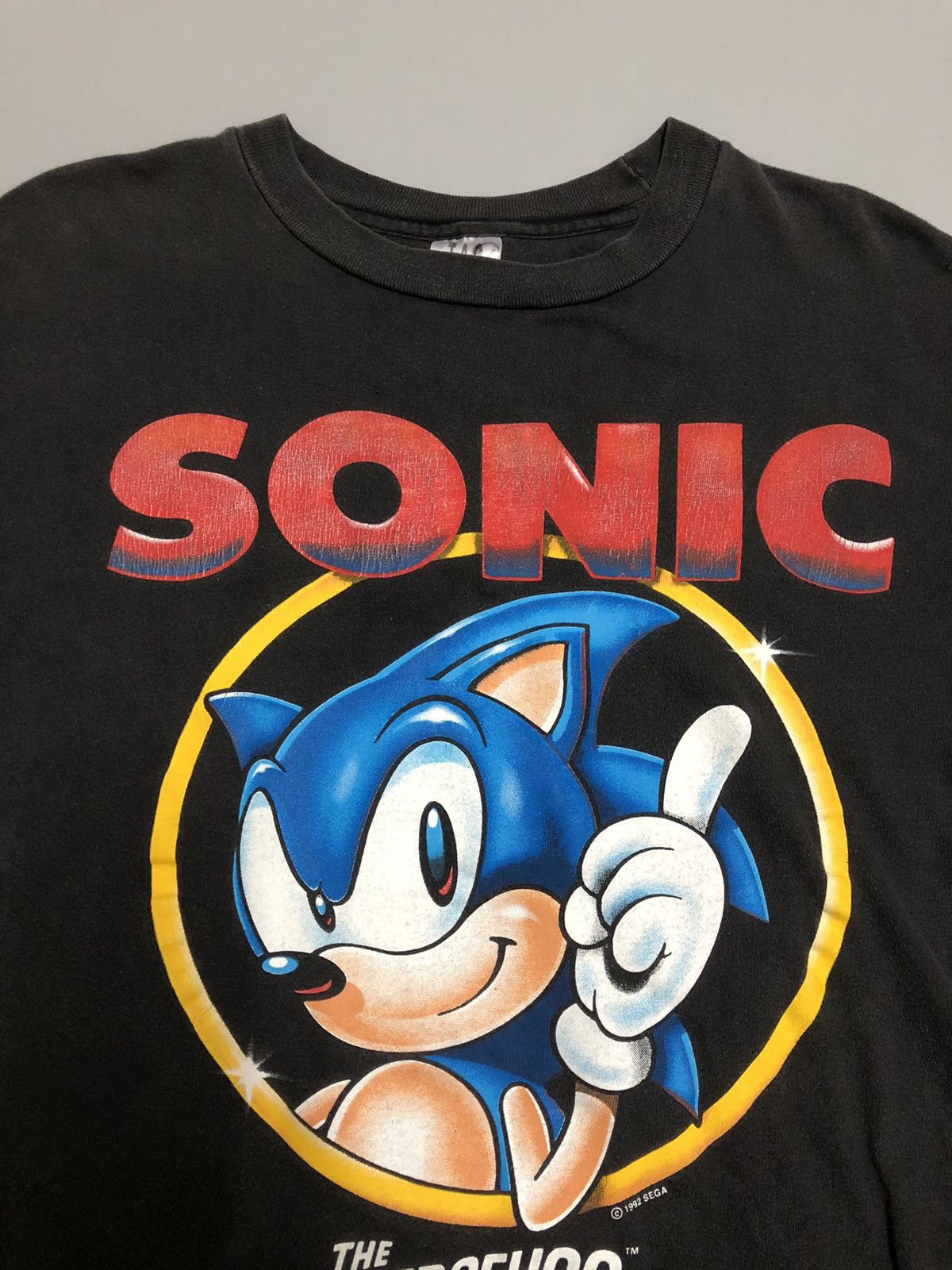Vintage Vintage 90s SEGA SONIC THE HEADHOG T-shirt Size US XL / EU 56 / 4 - 5 Thumbnail