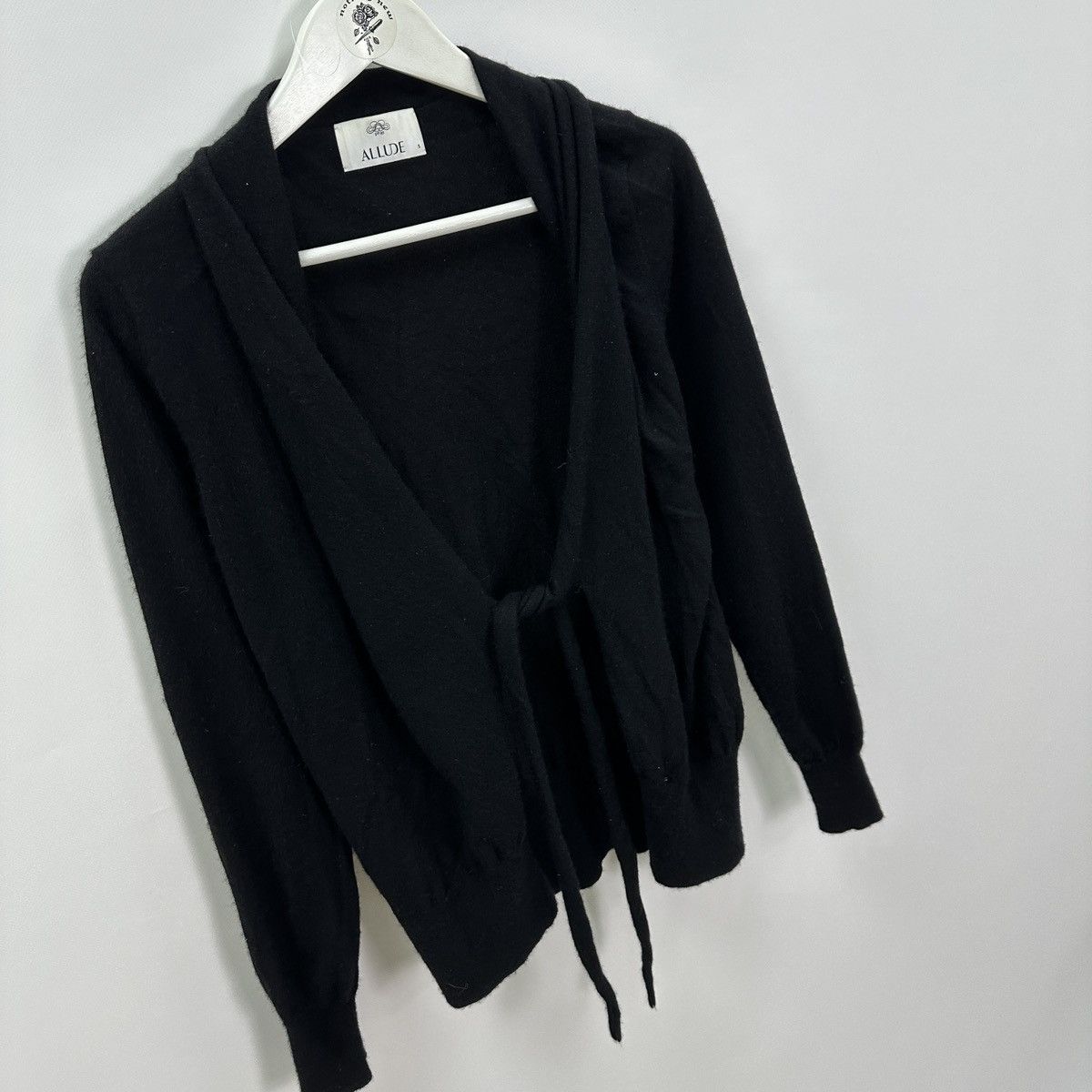 Allude Allude Cashmere 100% cardigan Luxury RRP 550$ Switzerland Size S / US 4 / IT 40 - 4 Thumbnail