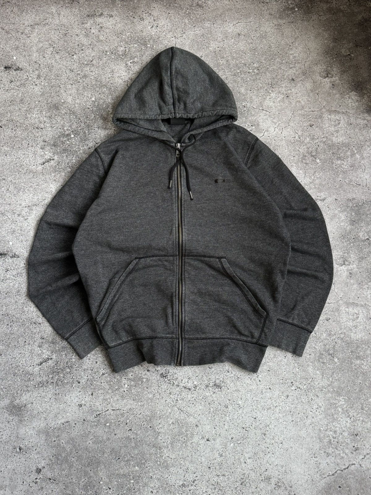 Oakley × Vintage Vintage Oakley outdoor Y2K oversized zip hoodie Size US L / EU 52-54 / 3 - 4 Thumbnail