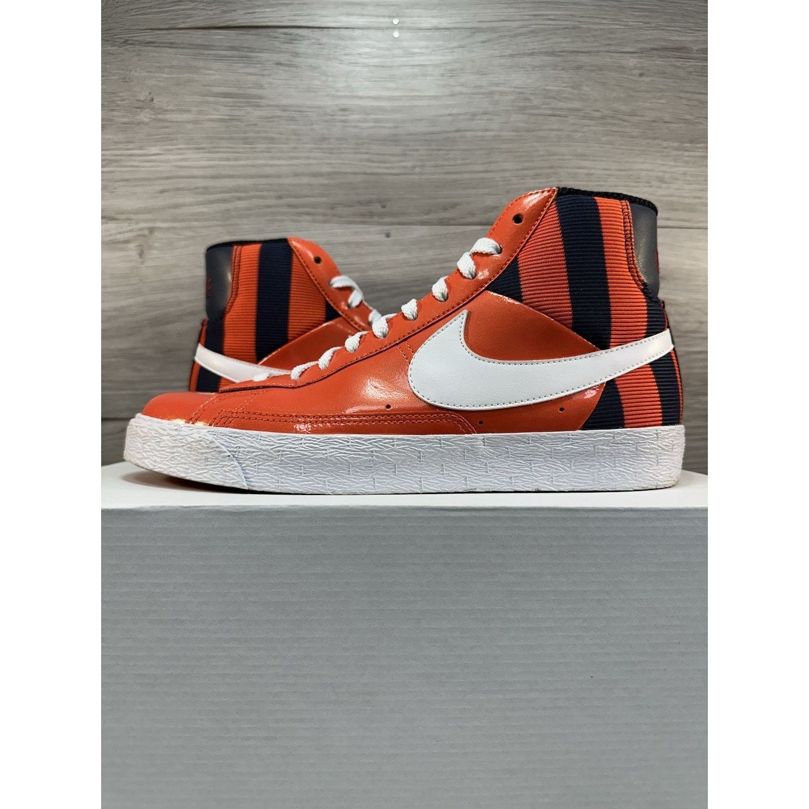 Nike Nike Blazer SP Le Orange - Size 9 Size US 9 / EU 42 - 1 Thumbnail