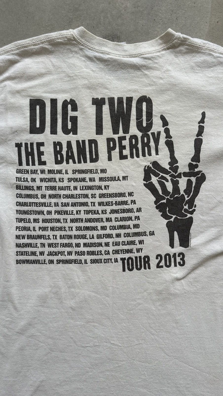 Band Tees × Vintage VINTAGE DIG TWO THE BAND PERRY TOUR TEE Size US M / EU 48-50 / 2 - 5 Thumbnail