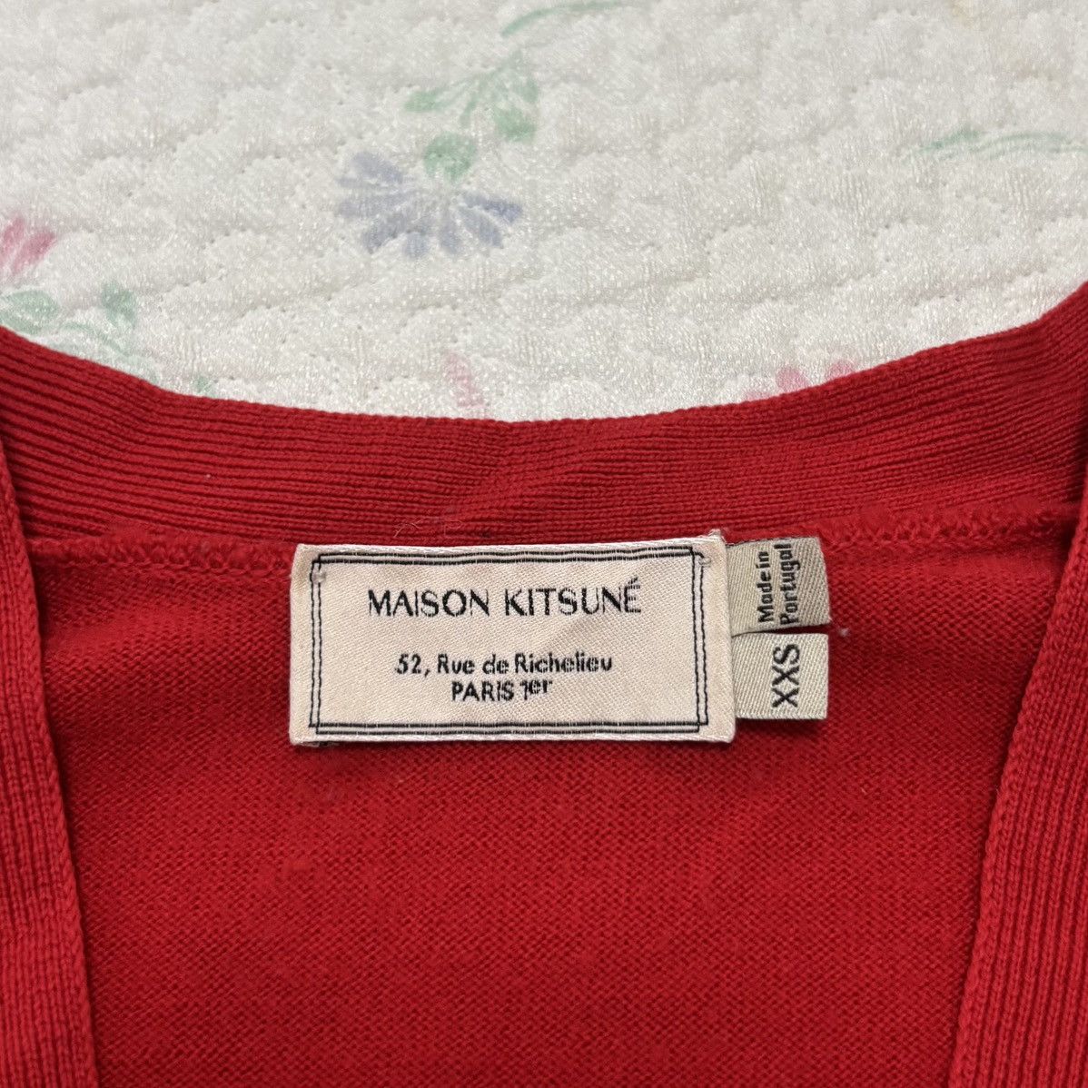 Maison Kitsune Maison Kitsune Red Tricolor Fox Wool Cardigan Size XXS / US 00 / IT 34 - 5 Thumbnail