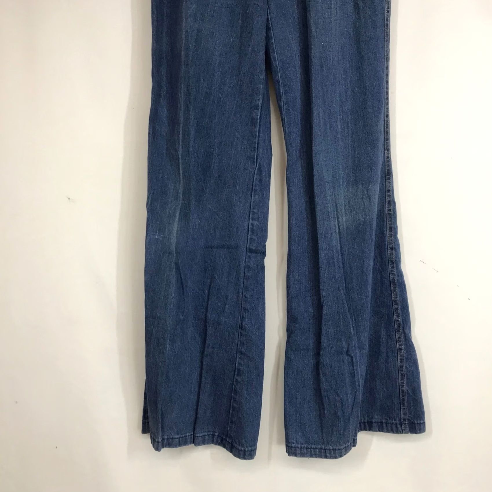 Bell VTG Rappers Bell Bottom Jeans 30x32 Mid Wash Zipper Front Flare Leg Womens Denim Pants Decade Retro 5-Pocket Size 30" / US 8 / IT 44 - 3 Thumbnail