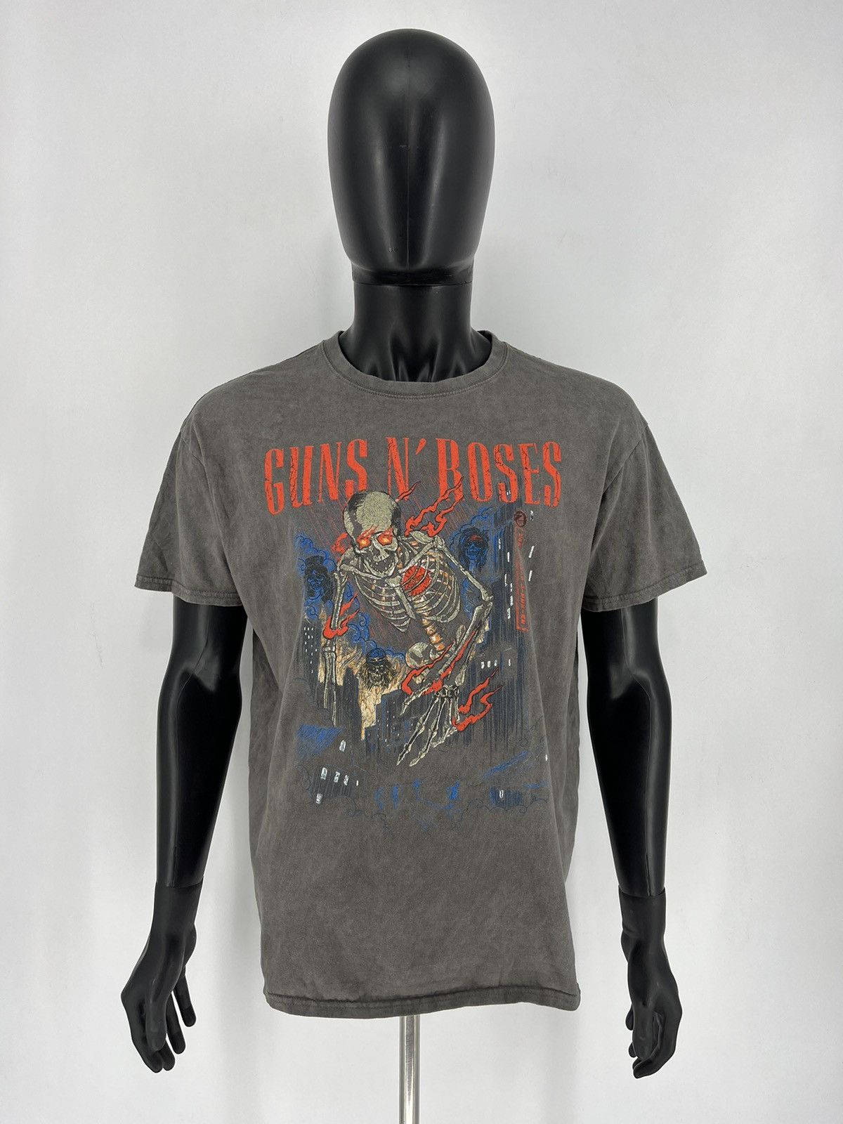 Band Tees × Vintage Guns and Roses Vintage Y2K Rock Band Tee Size S Oversize Size US S / EU 44-46 / 1 - 2 Thumbnail
