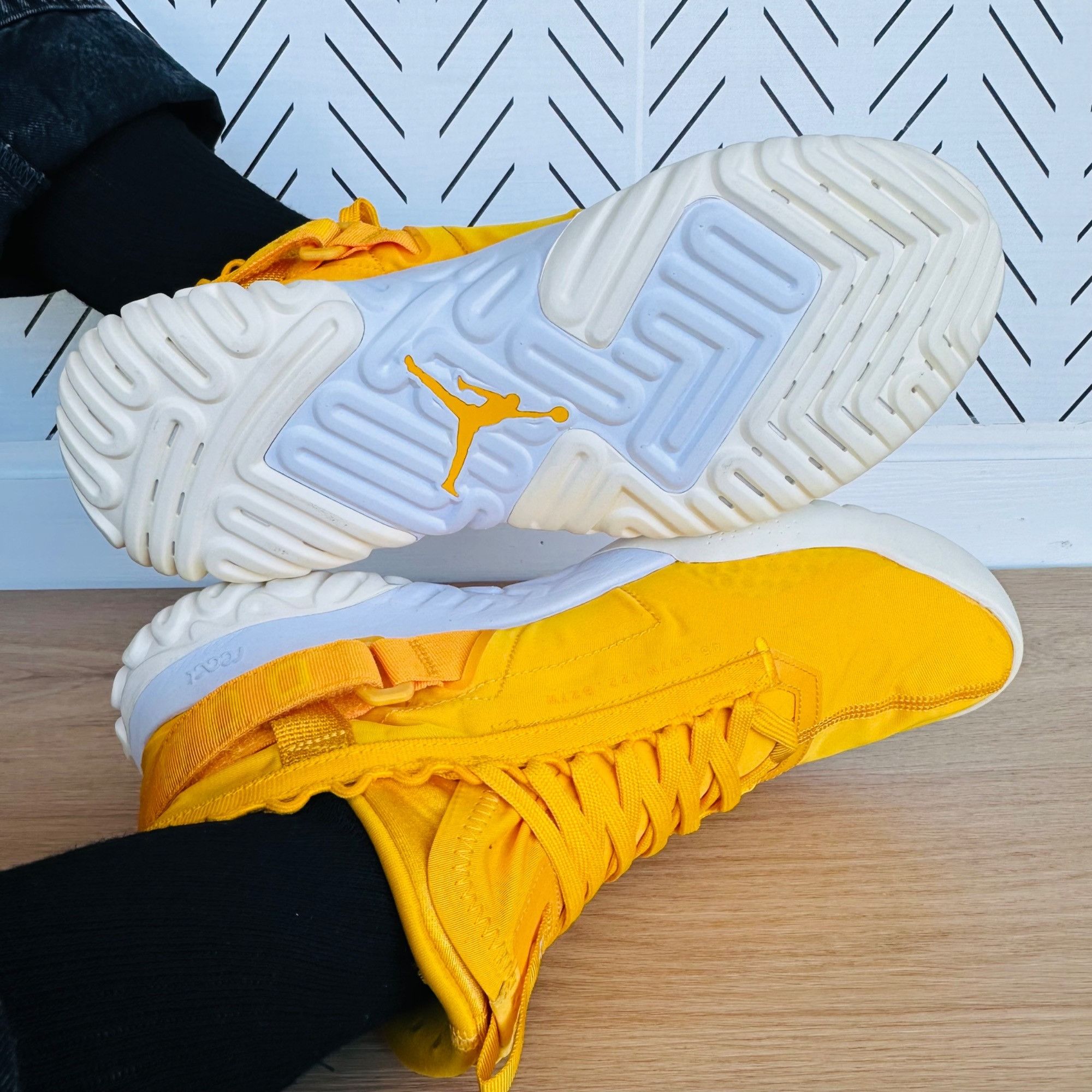 Jordan Brand ⭐Jordan Proto-React Yellow 10.5 Men Shoes Space Aesthetic Li Size US 10.5 / EU 43-44 - 2 Thumbnail