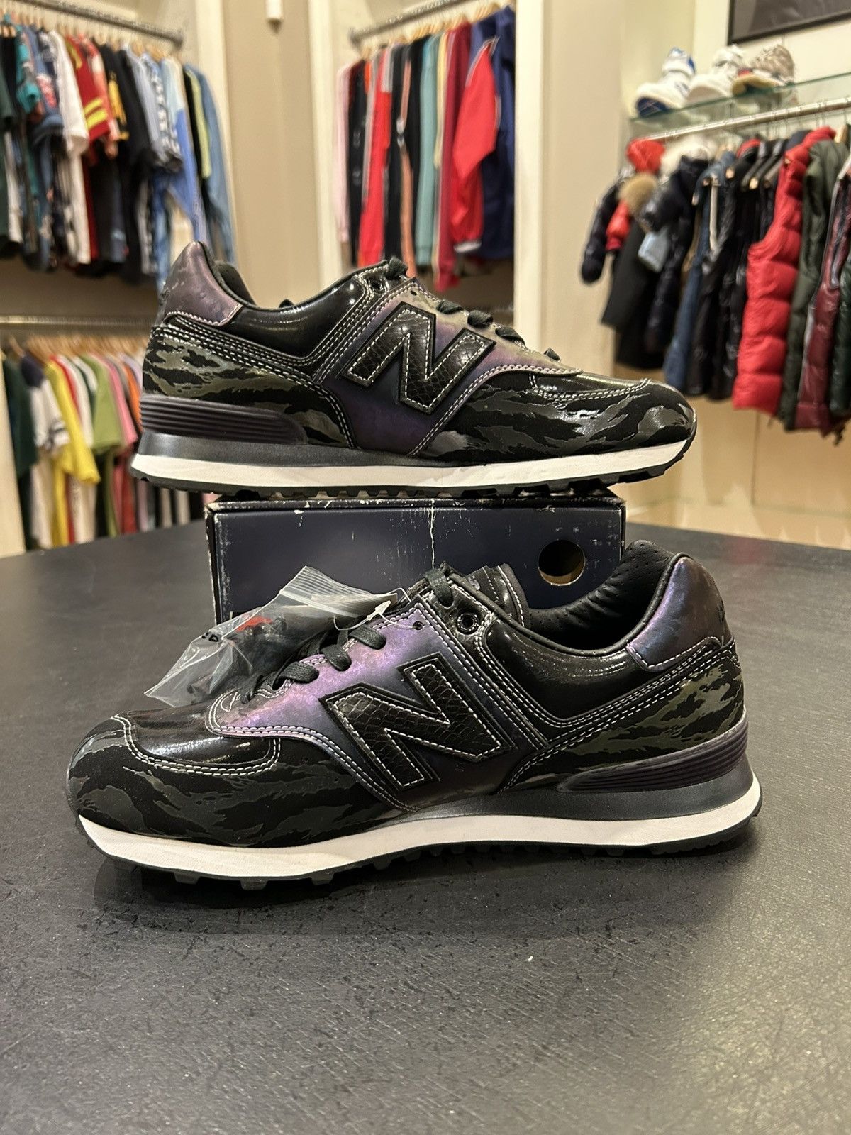 New Balance New Balance CM576HB Heaven & Hell Size US 9 / EU 42 - 2 Thumbnail