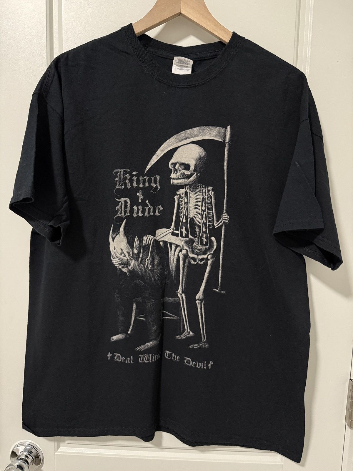 Band Tees KING DUDE Size US XL / EU 56 / 4 - 1 Thumbnail