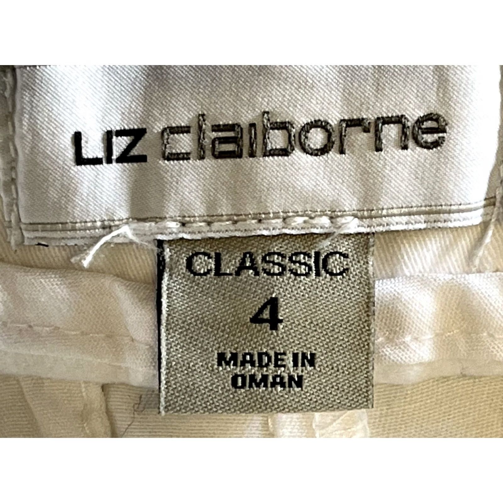 Liz Claiborne Liz Claiborne Pants Women Size 4 White Tapered Stretch Flat Front Regular Pants Khakis Pockets Size 27" / US 4 / IT 40 - 7 Thumbnail