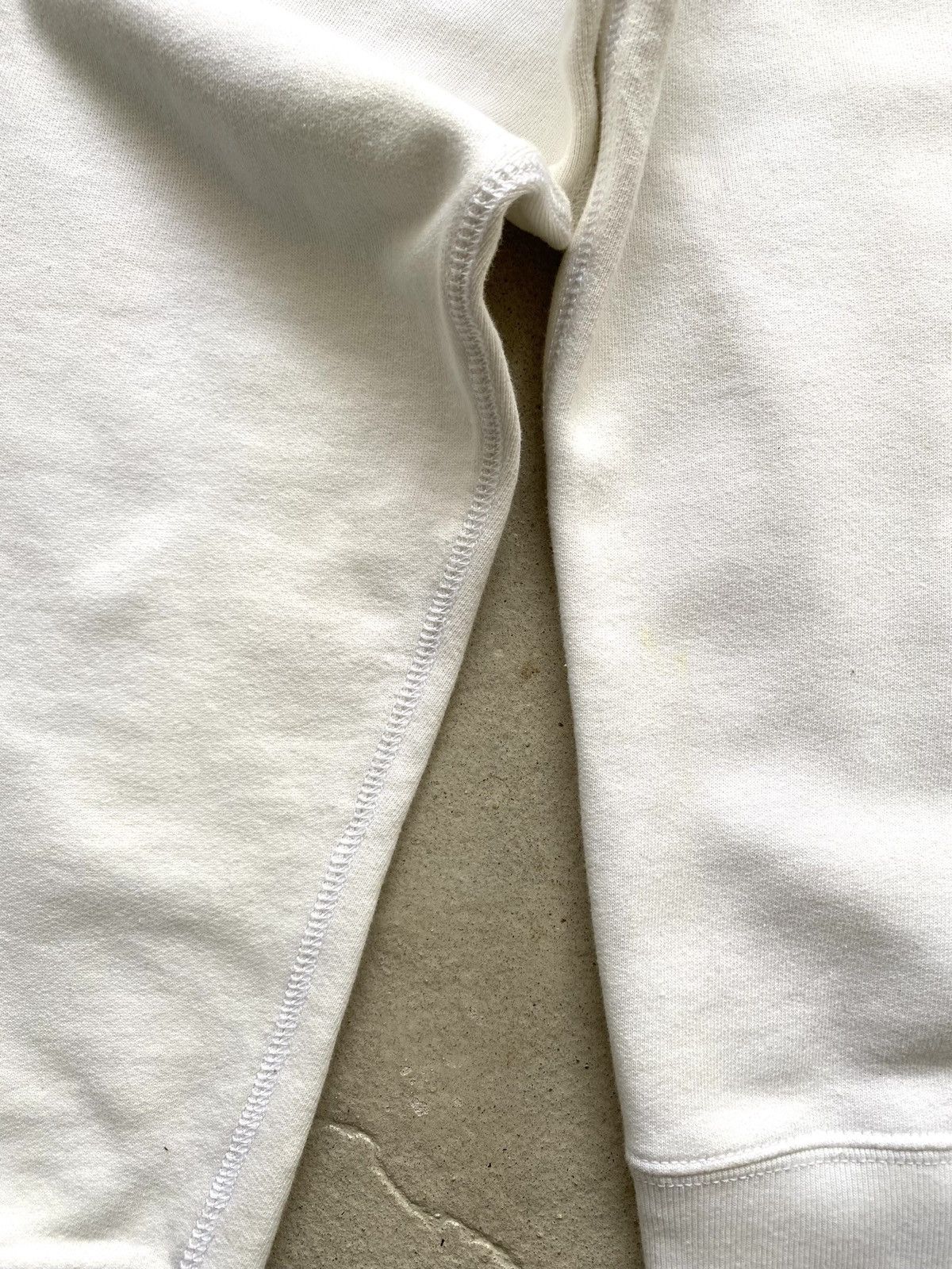 Diesel Y2K Vintage Diesel Sweatshirt Y2K Retro Hype Size US XL / EU 56 / 4 - 7 Thumbnail