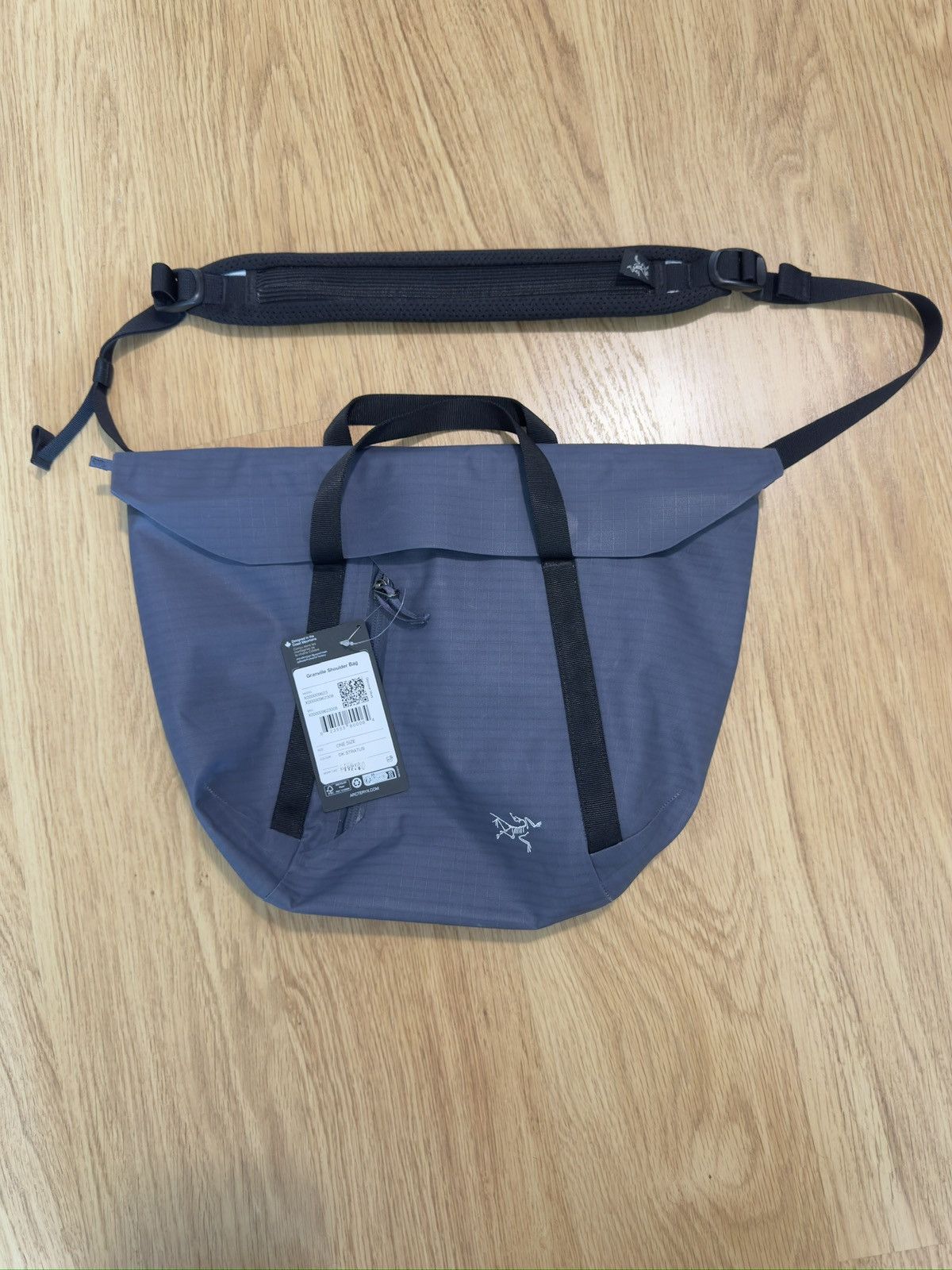 Arc'teryx Arcteryx Vintage Shopper Bag Blanca Tote 19 Gray | Grailed