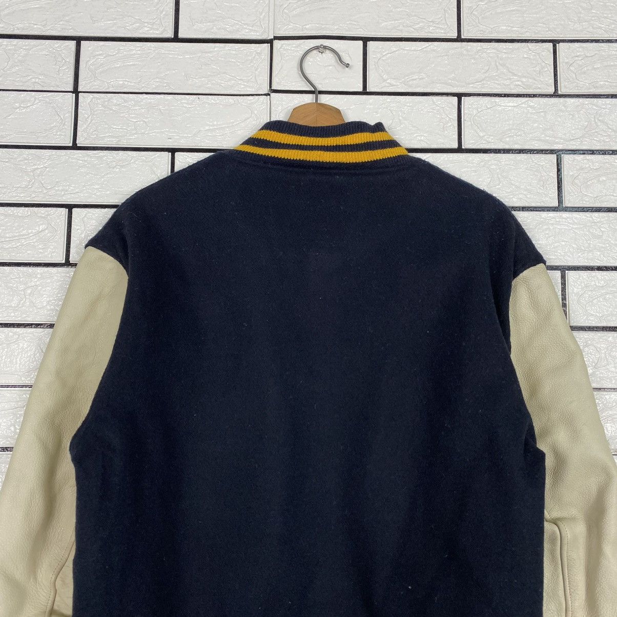 Golden Bear 🔥VINTAGE VARSITY LEATHER JACKET GOLDEN BEAR BIG MADE IN USA Size US M / EU 48-50 / 2 - 9 Thumbnail
