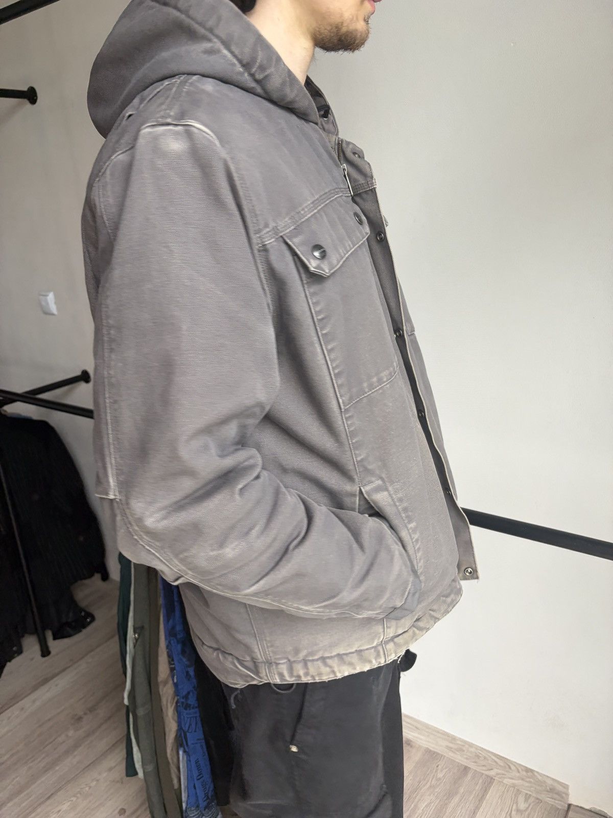 Carhartt Carhartt Hooded Duck Canvas Work Jacket Faded Distressed Size US L / EU 52-54 / 3 - 22 Thumbnail