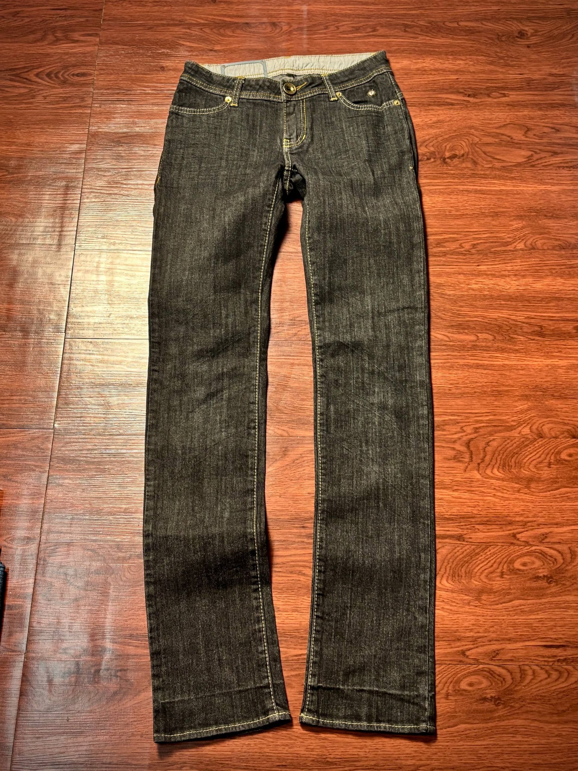 If Six Was Nine Vintage 00s Apple Bottoms Big Logo Apple Denim Pants Size 28" / US 6 / IT 42 - 3 Thumbnail