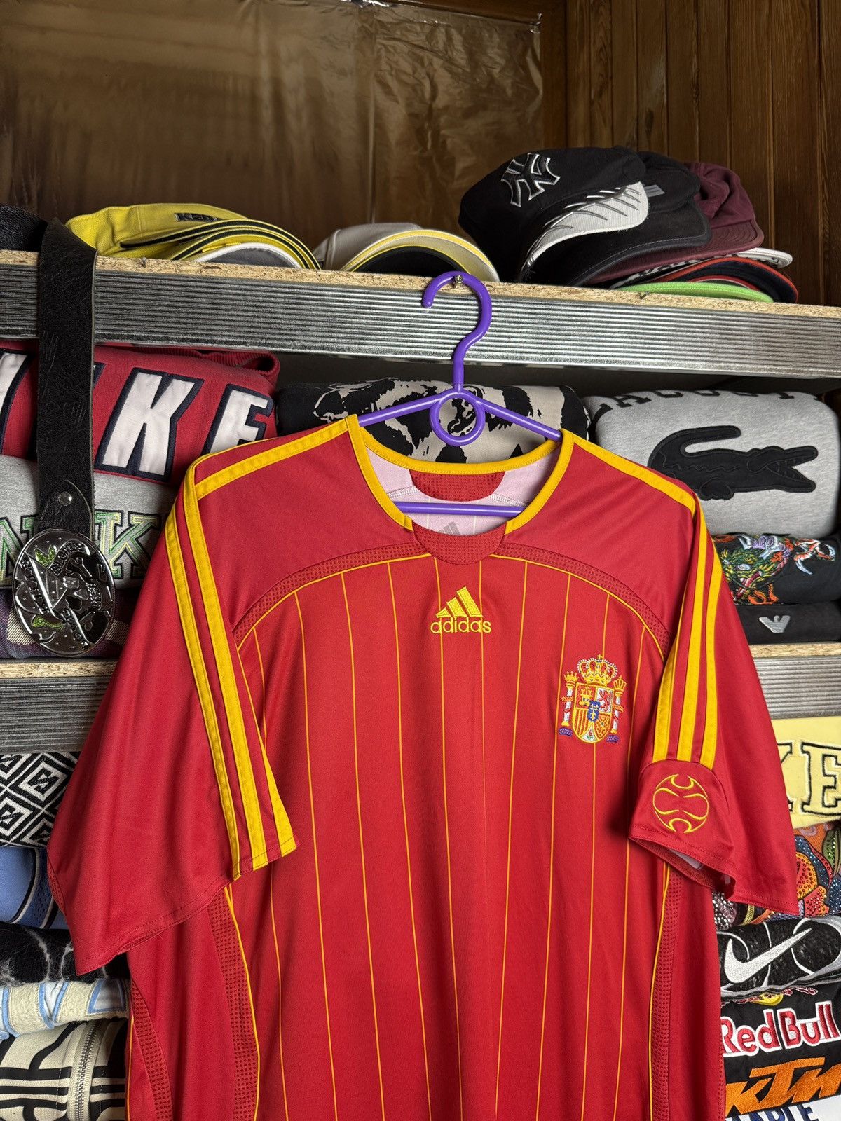 Adidas VINTAGE ADIDAS SPAIN 2005 FOOTBALL SOCCER HOME JERSEY Size US L / EU 52-54 / 3 - 3 Thumbnail