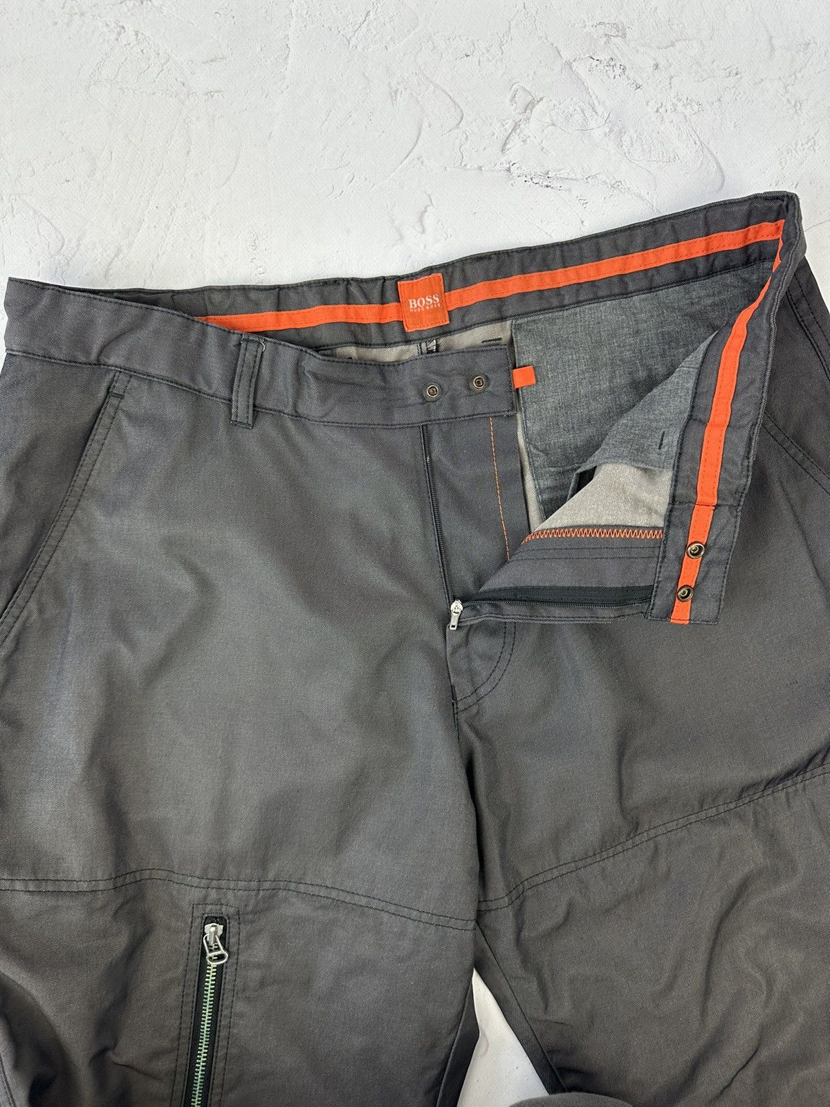 Hugo Boss × Vintage Vintage Hugo Boss Zipper Nylon Pants Size US 34 / EU 50 - 6 Thumbnail