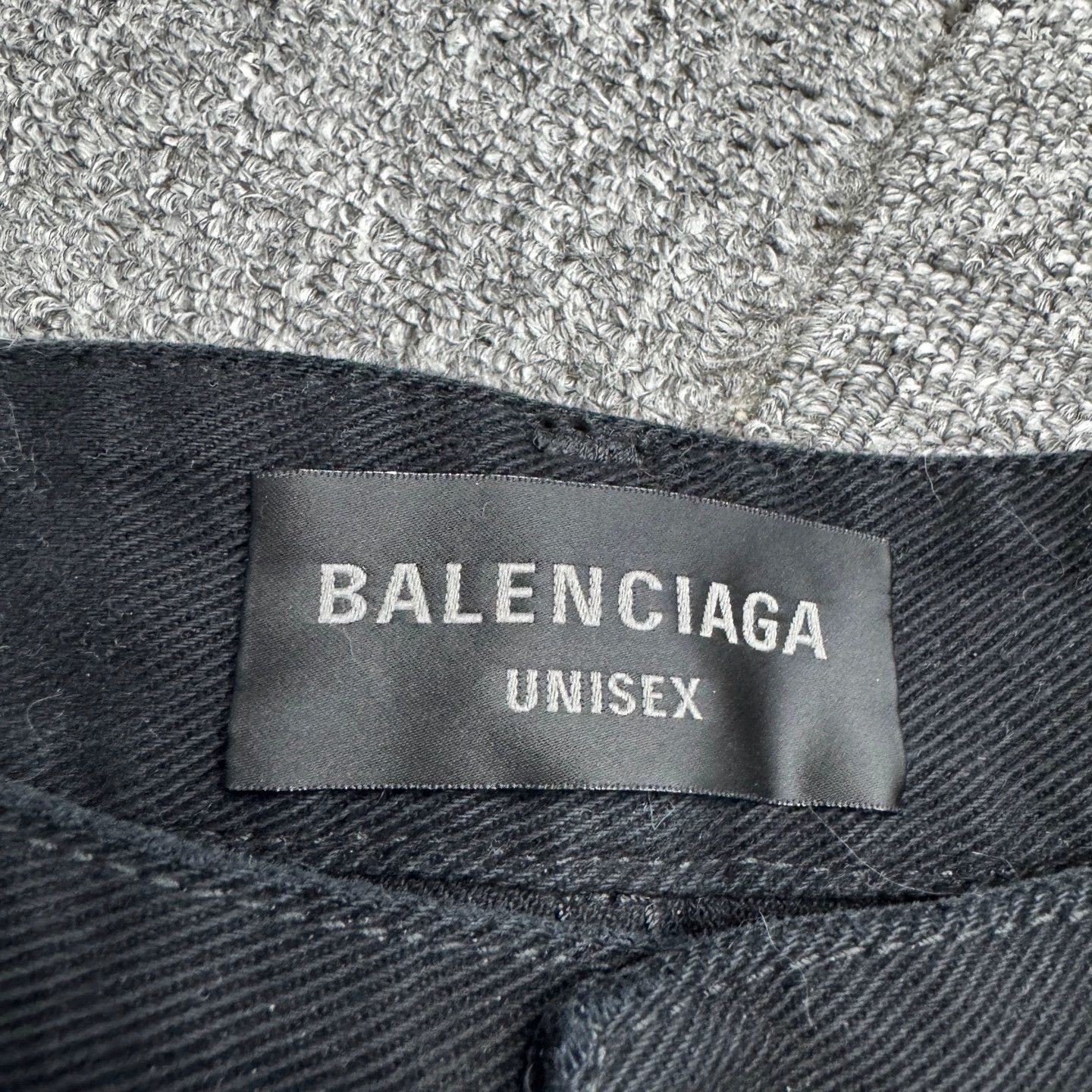 Balenciaga Balenciaga wide leg jeans xs new with tags Size US 28 / EU 44 - 2 Thumbnail