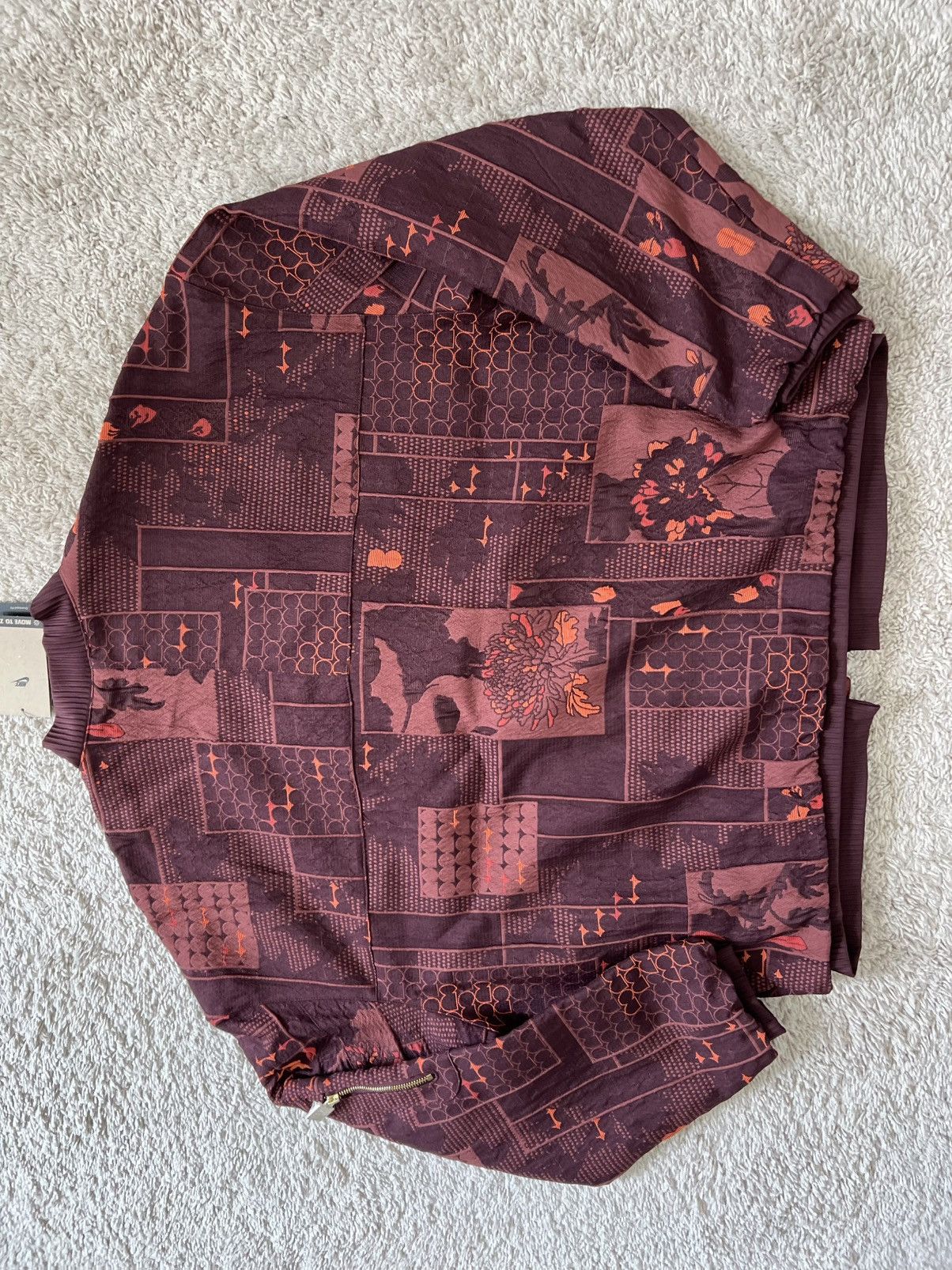 Nike Nike Naomi Osaka Jacquard Jacket Burgundy Crush Size L / US 10 / IT 46 - 12 Thumbnail