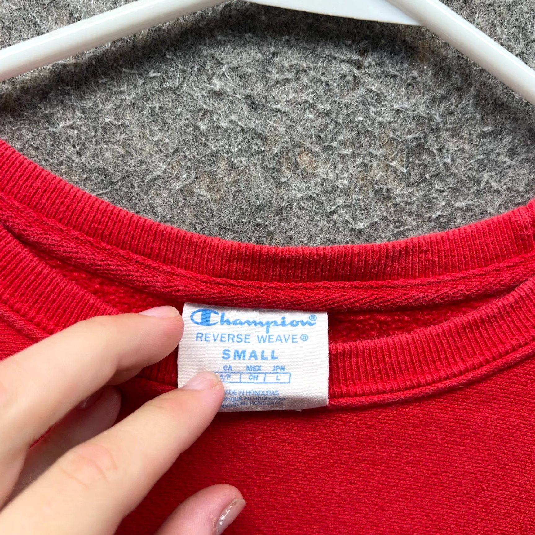 Champion VINTAGE Champion Sweatshirt Pullover Women S Red Fleece Reverse Weave 90s 2000s Comfort All Seasons Mens Womens Boys Girls Size S / US 4 / IT 40 - 5 Thumbnail
