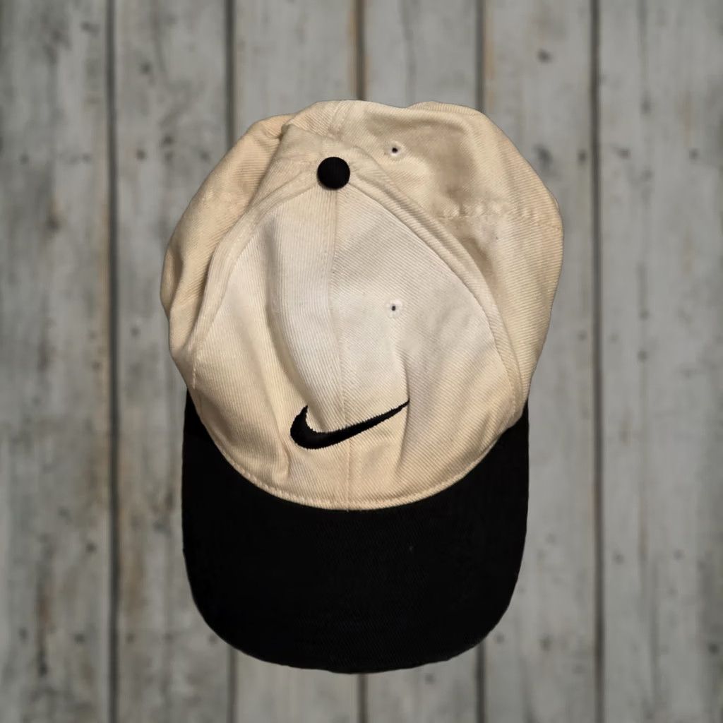Nike VINTAGE Nike Hat Cap Snapback Mens One Size Black White Swoosh Check 90s Classic Sports Adjustable Size ONE SIZE - 1 Thumbnail