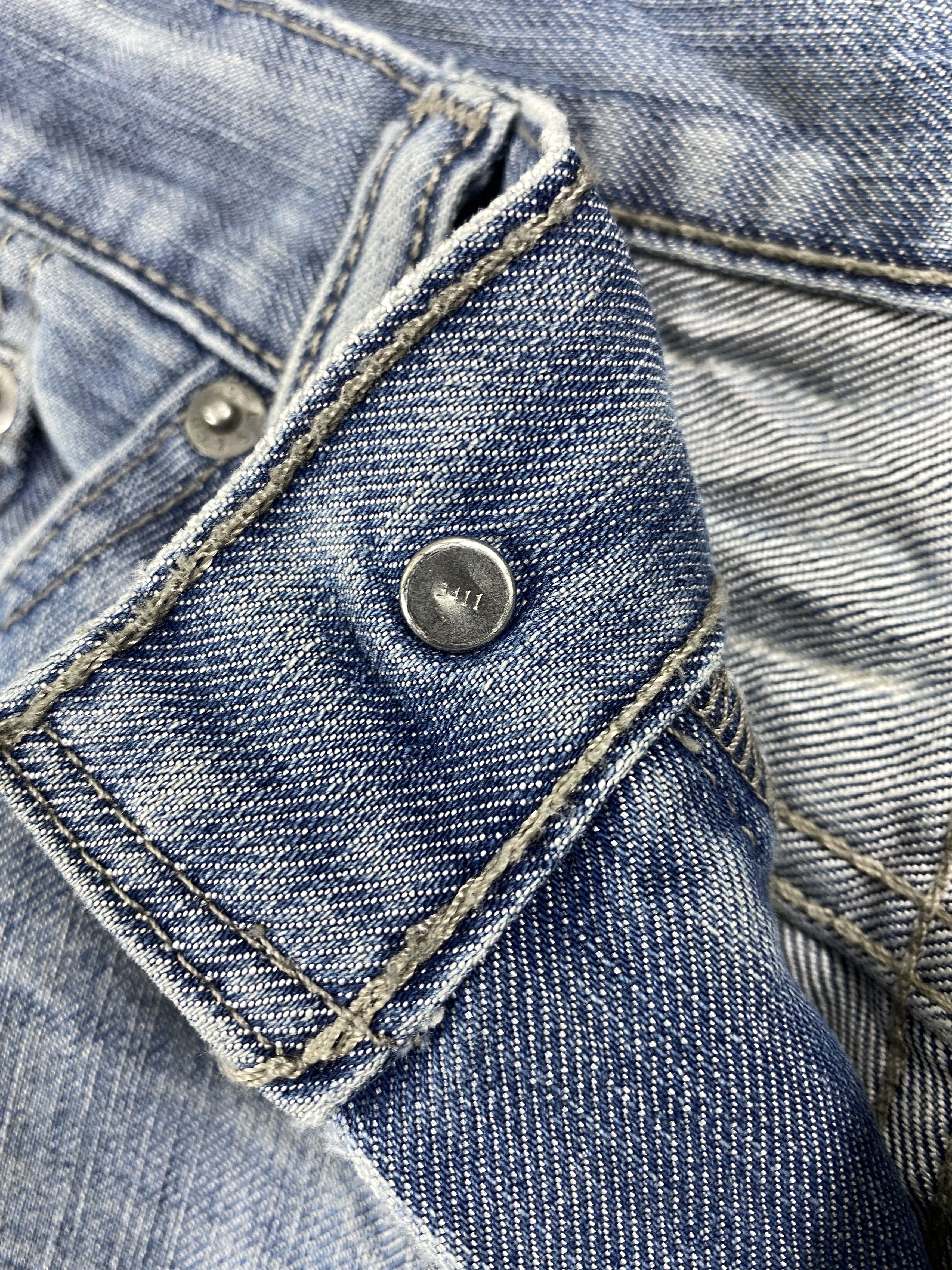 Levi's Light Wash Vintage Levi's Jeans 35x33 Denim -SJ083 Size US 35 - 7 Thumbnail
