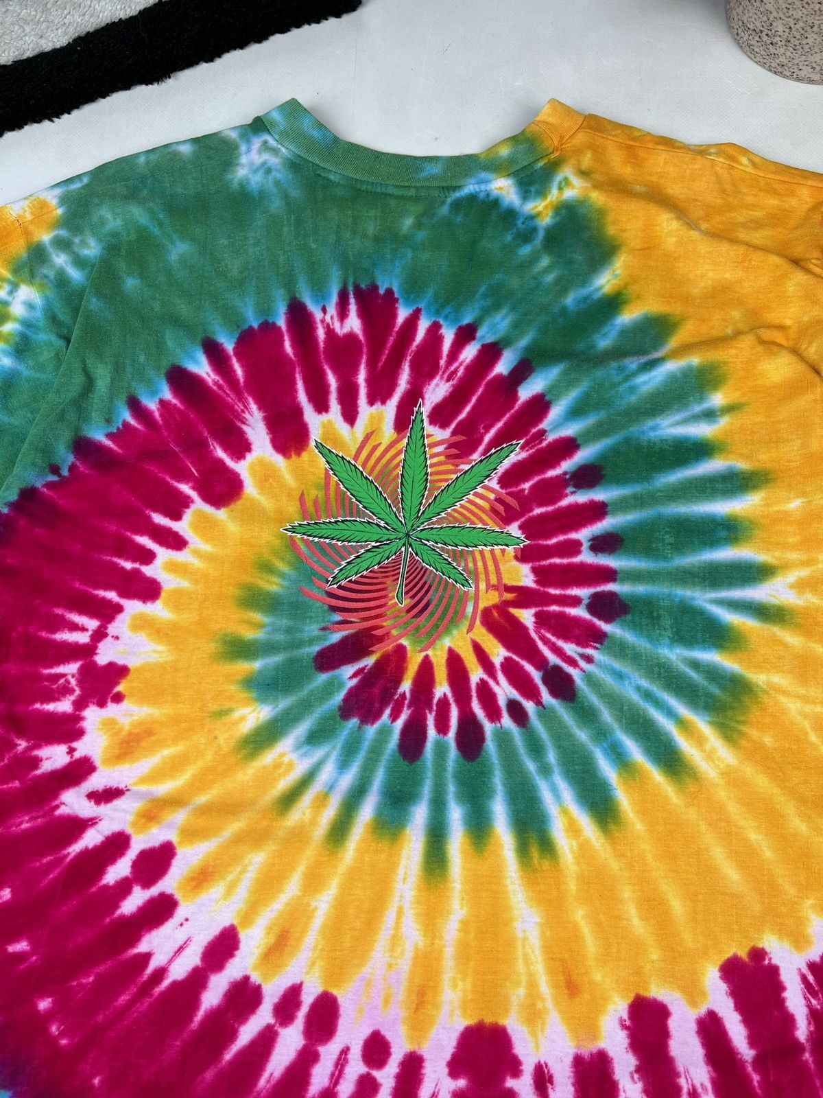 Vintage high times magazine T-shirt weed marijuana tee cannabis thc Size US L / EU 52-54 / 3 - 6 Thumbnail