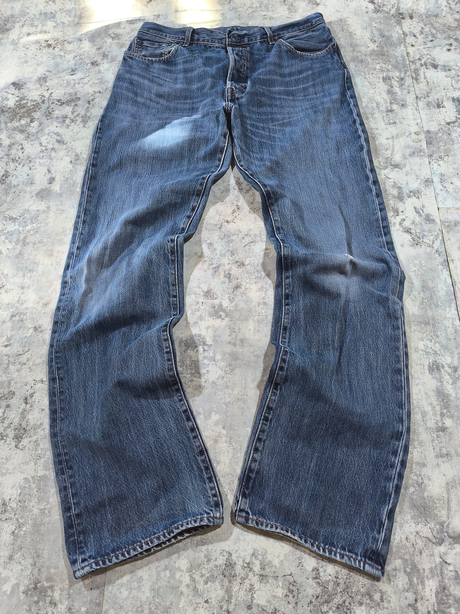Levi's Vintage Distressed levis 501 36x36 Size US 33 - 3 Thumbnail