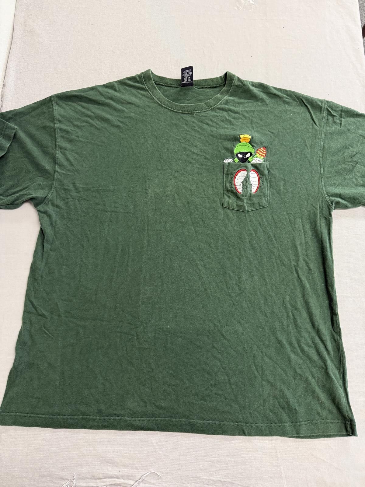 Warner Bros Vintage Marvin the Martian Pocket Tee Embroidered 1989 XXL Size US XXL / EU 58 / 5 - 1 Thumbnail